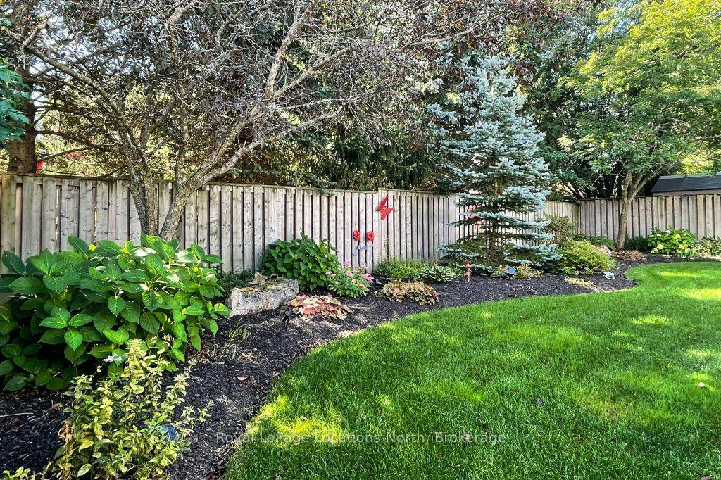 Photo 31 of 61 Marina Crescent, Collingwood — HOMEH