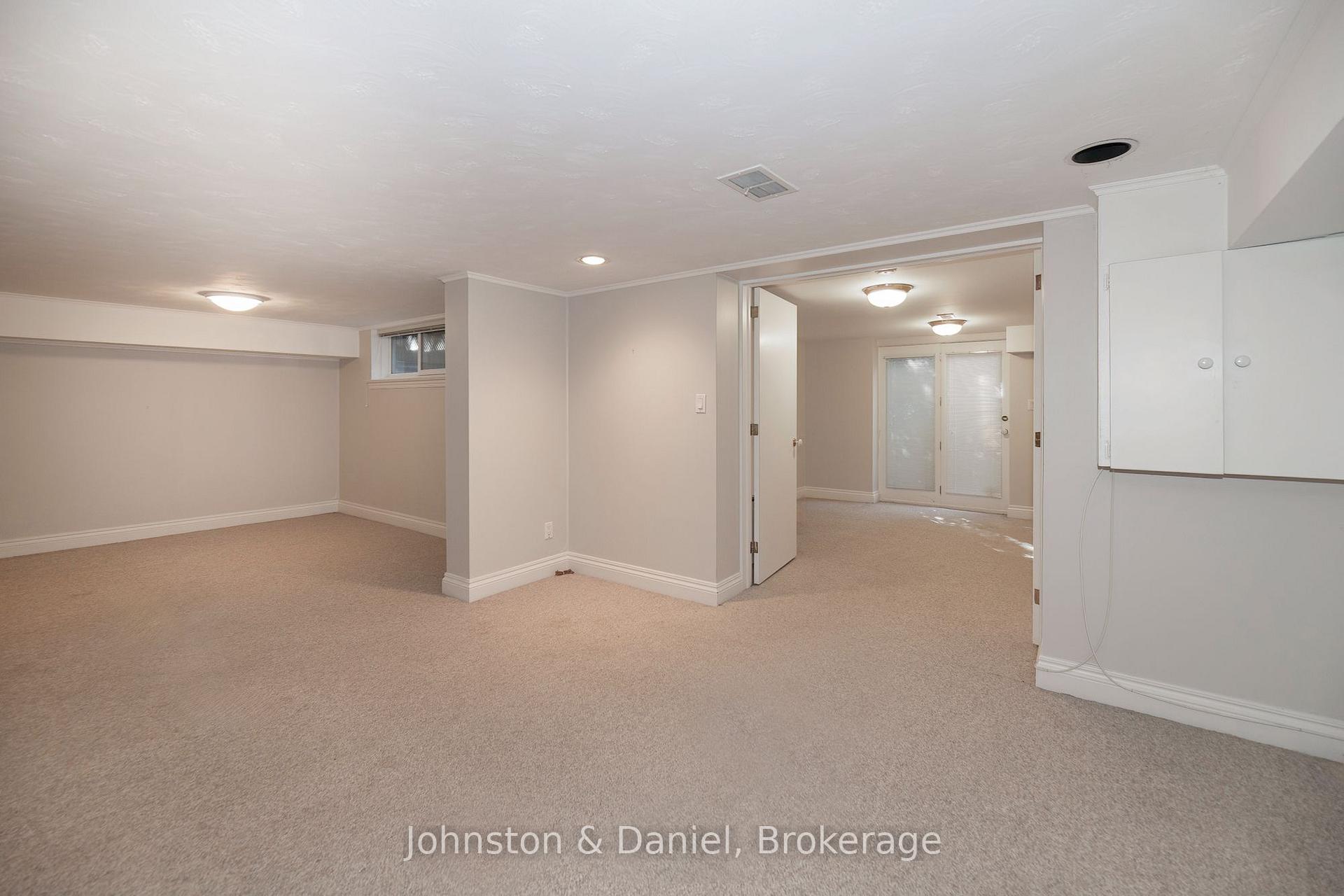 Photo 20 of 901 Duplex Avenue, Toronto, Lawrence Park South — HOMEH