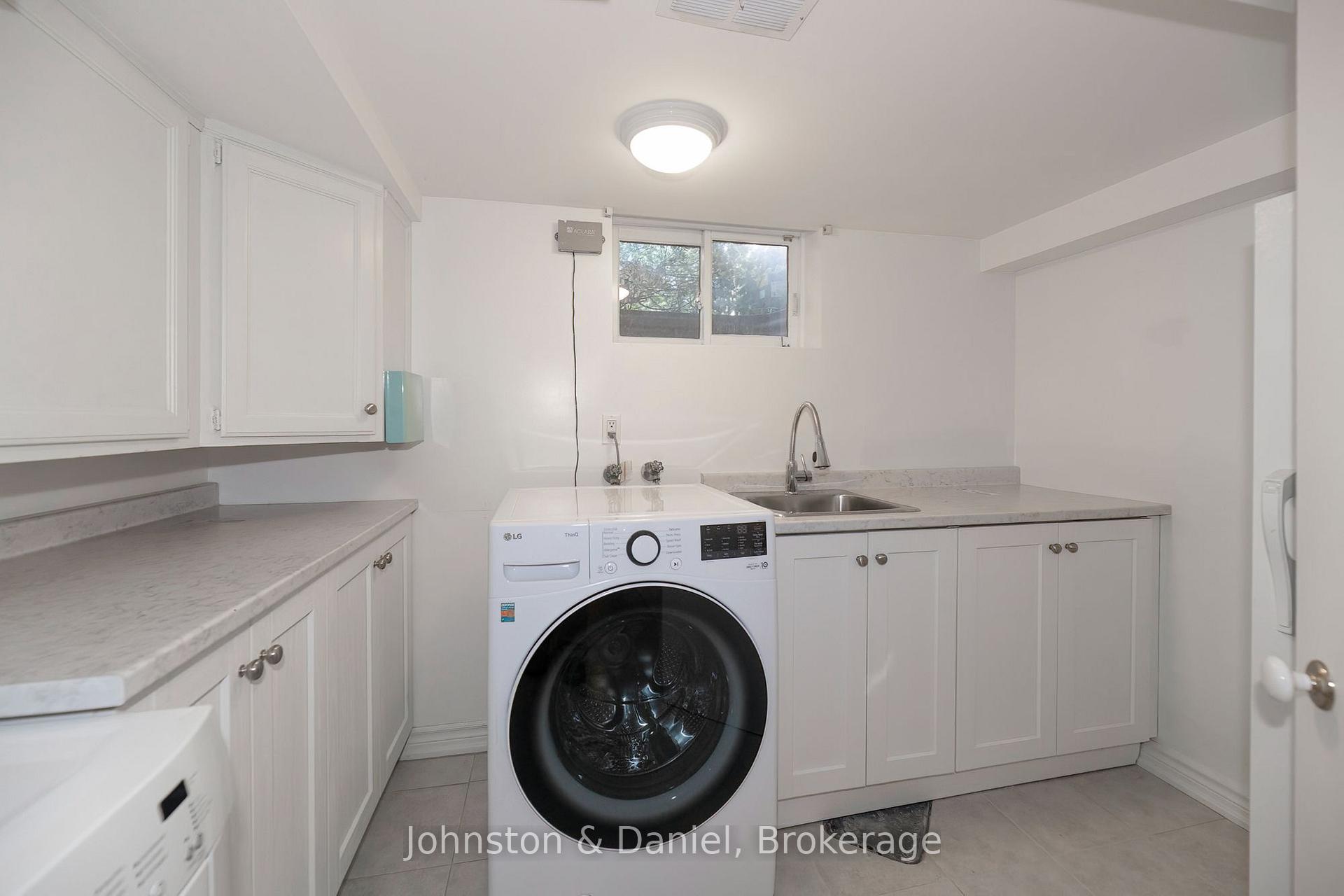 Photo 23 of 901 Duplex Avenue, Toronto, Lawrence Park South — HOMEH