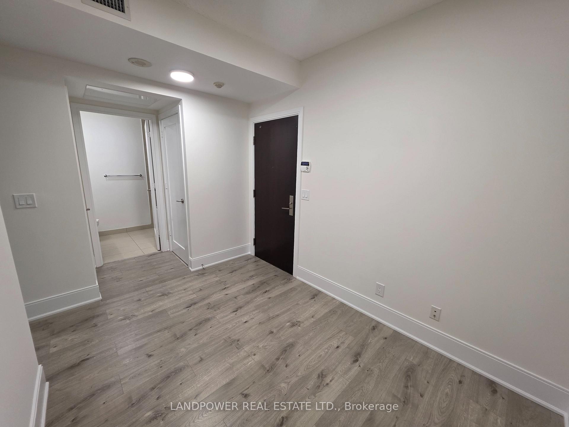 Photo 23 of Unit 906, 25 Broadway Avenue, Toronto, Mount Pleasant West — HOMEH