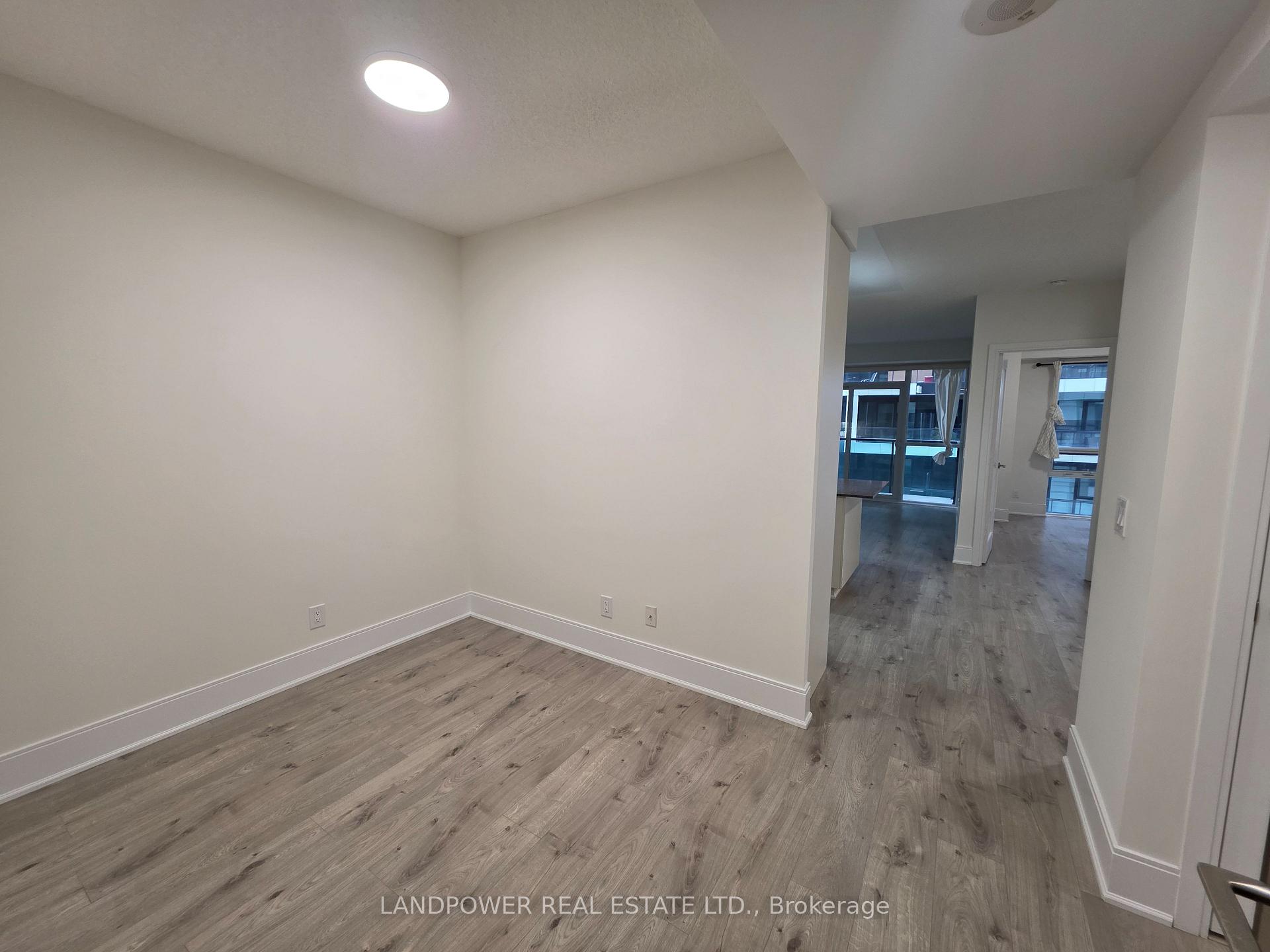 Photo 21 of Unit 906, 25 Broadway Avenue, Toronto, Mount Pleasant West — HOMEH
