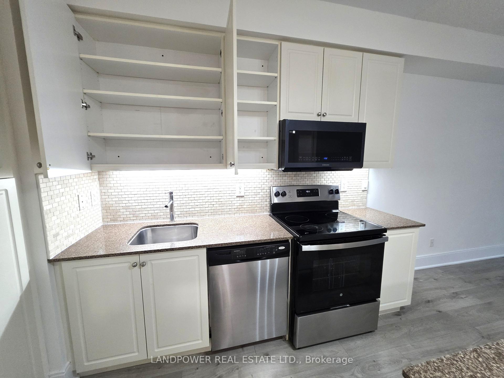 Photo 42 of Unit 906, 25 Broadway Avenue, Toronto, Mount Pleasant West — HOMEH
