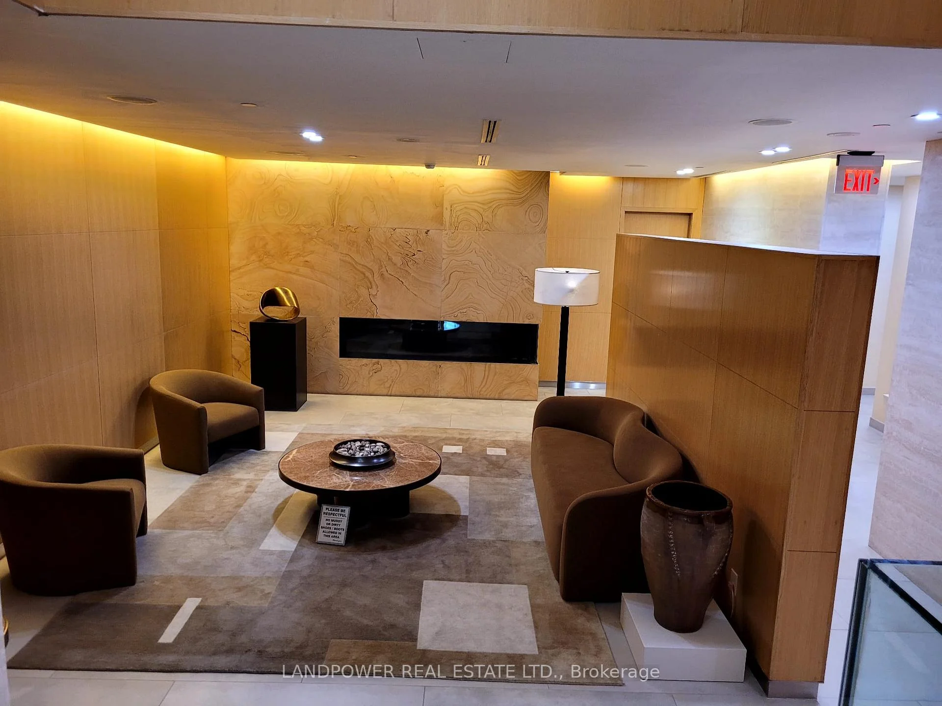 Photo 12 of Unit 906, 25 Broadway Avenue, Toronto, Mount Pleasant West — HOMEH