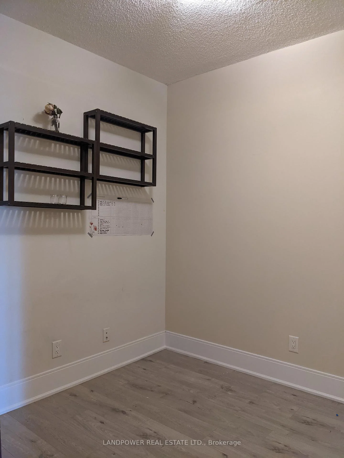 Photo 22 of Unit 906, 25 Broadway Avenue, Toronto, Mount Pleasant West — HOMEH