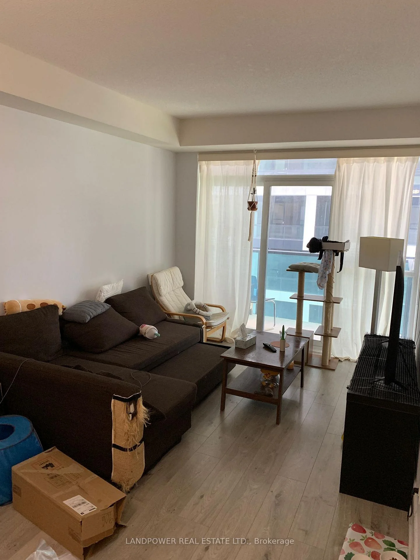 Photo 33 of Unit 906, 25 Broadway Avenue, Toronto, Mount Pleasant West — HOMEH