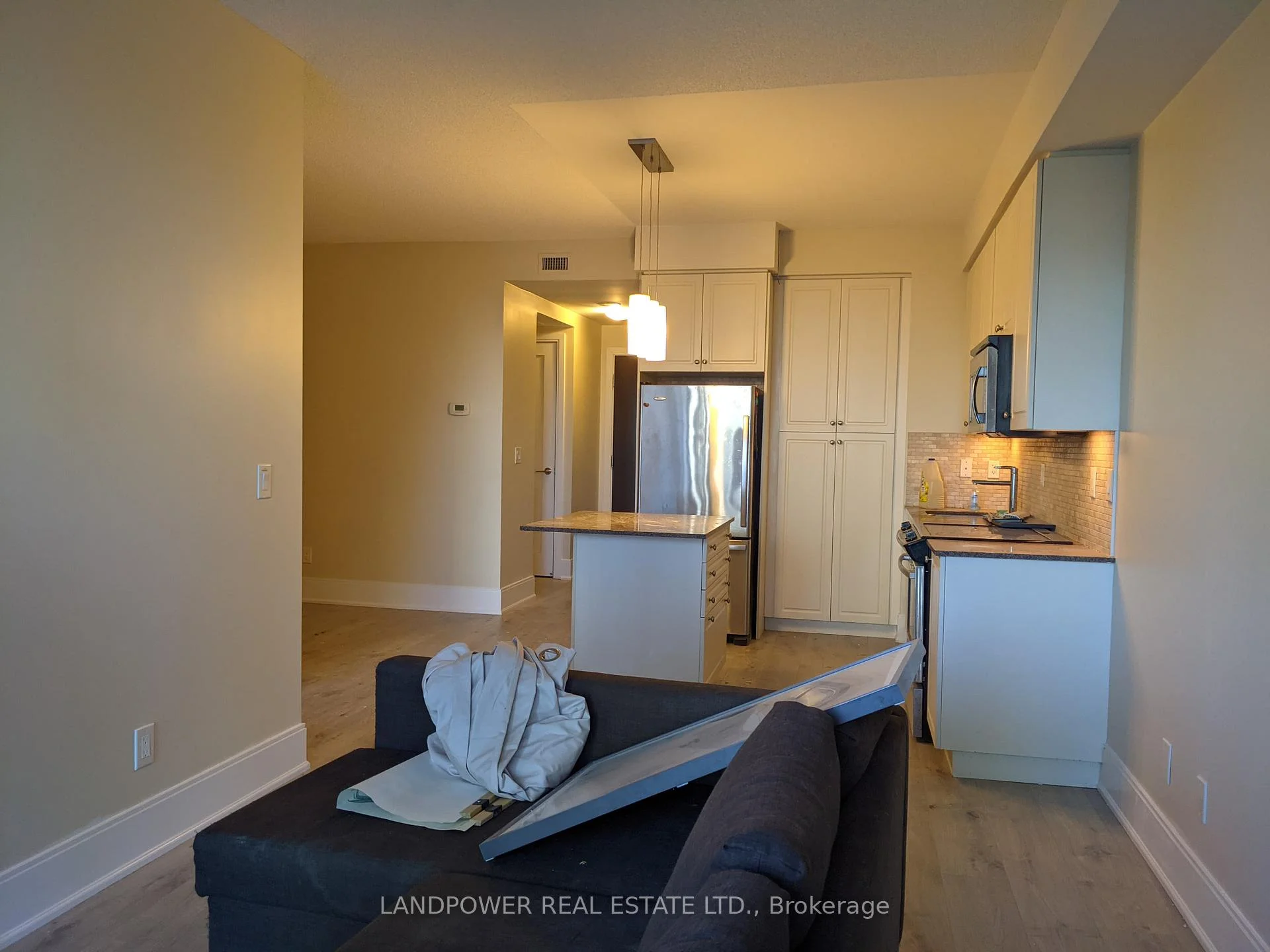 Photo 35 of Unit 906, 25 Broadway Avenue, Toronto, Mount Pleasant West — HOMEH