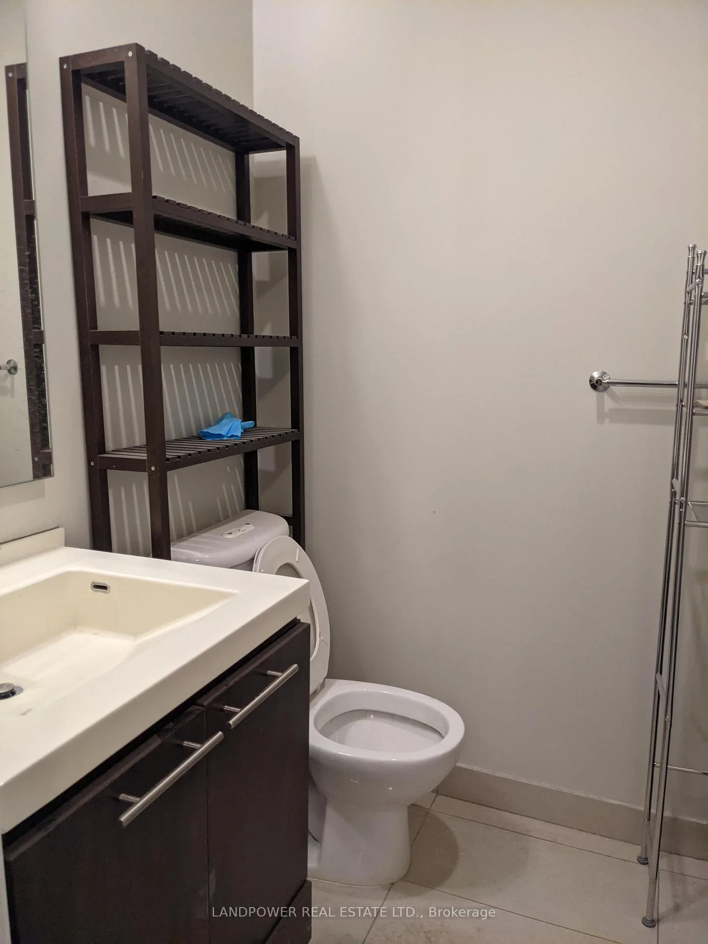 Photo 45 of Unit 906, 25 Broadway Avenue, Toronto, Mount Pleasant West — HOMEH