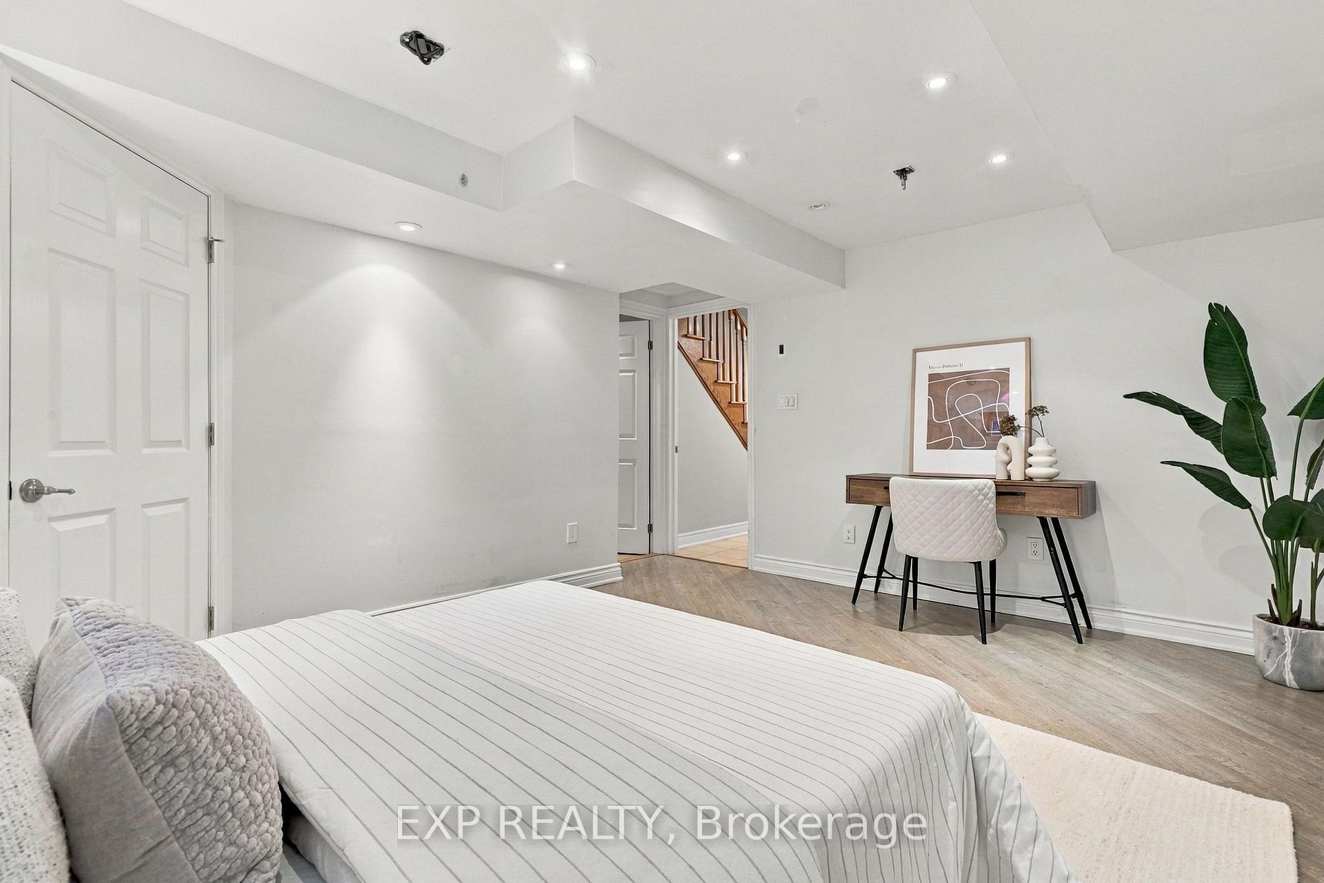 Photo 10 of Unit 18, 5988 Turney Drive, Mississauga, Streetsville — HOMEH
