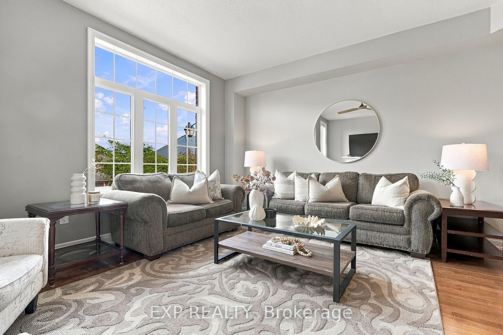 Photo 11 of Unit 18, 5988 Turney Drive, Mississauga, Streetsville — HOMEH