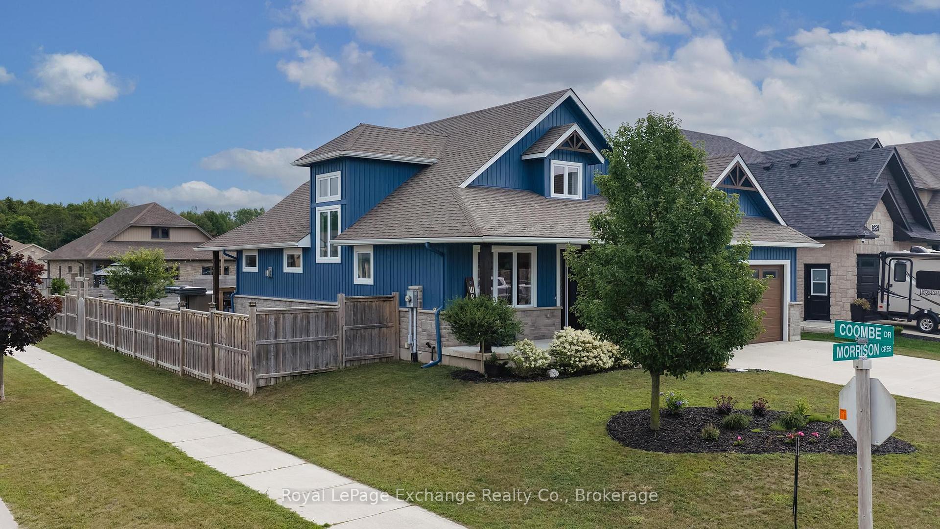 Photo 2 of 593 Morrison Crescent, Kincardine — HOMEH