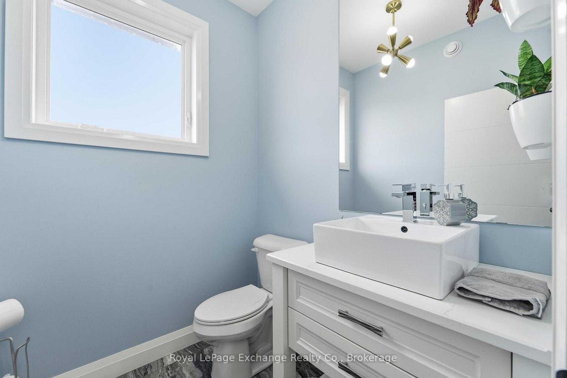 Photo 16 of 593 Morrison Crescent, Kincardine — HOMEH