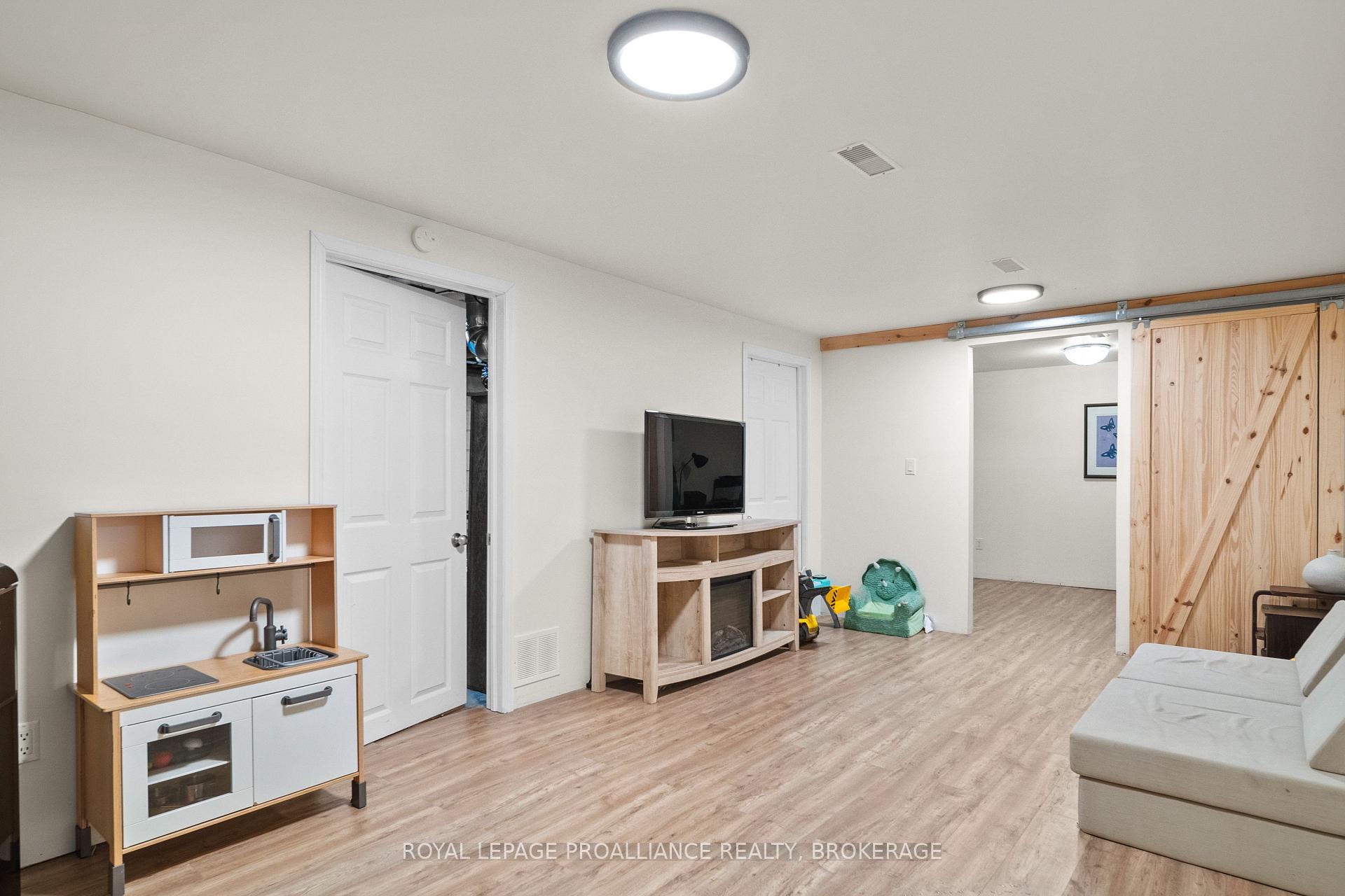 Photo 23 of 4781 Wilmer Road, South Frontenac, Frontenac South — HOMEH