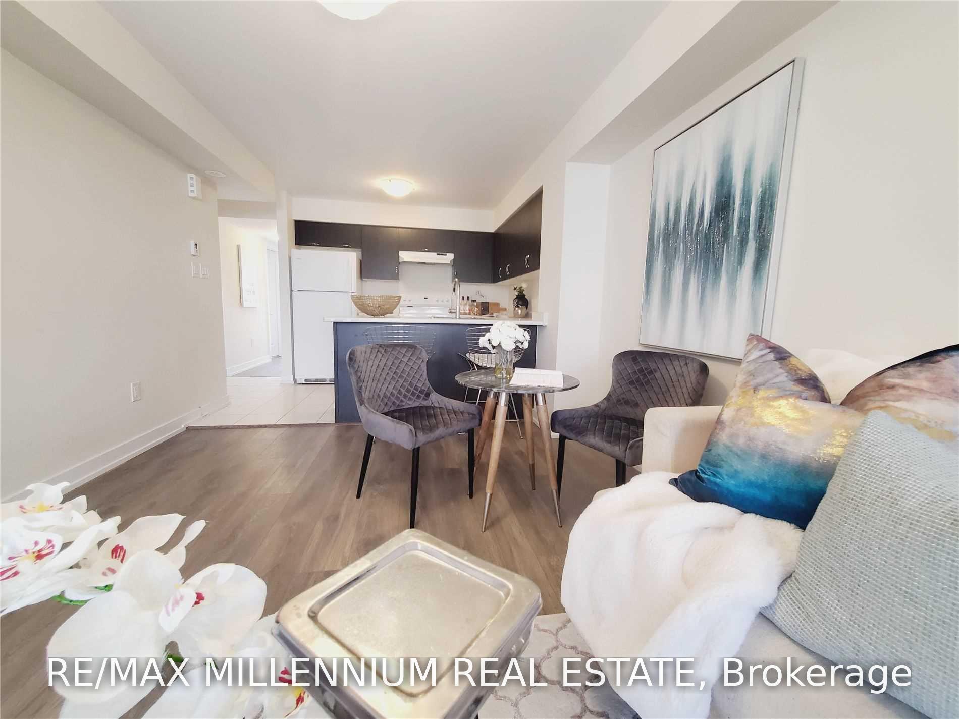 Photo 7 of Unit 279, 60 Parrotta Drive, North York, Humberlea-Pelmo Park — HOMEH