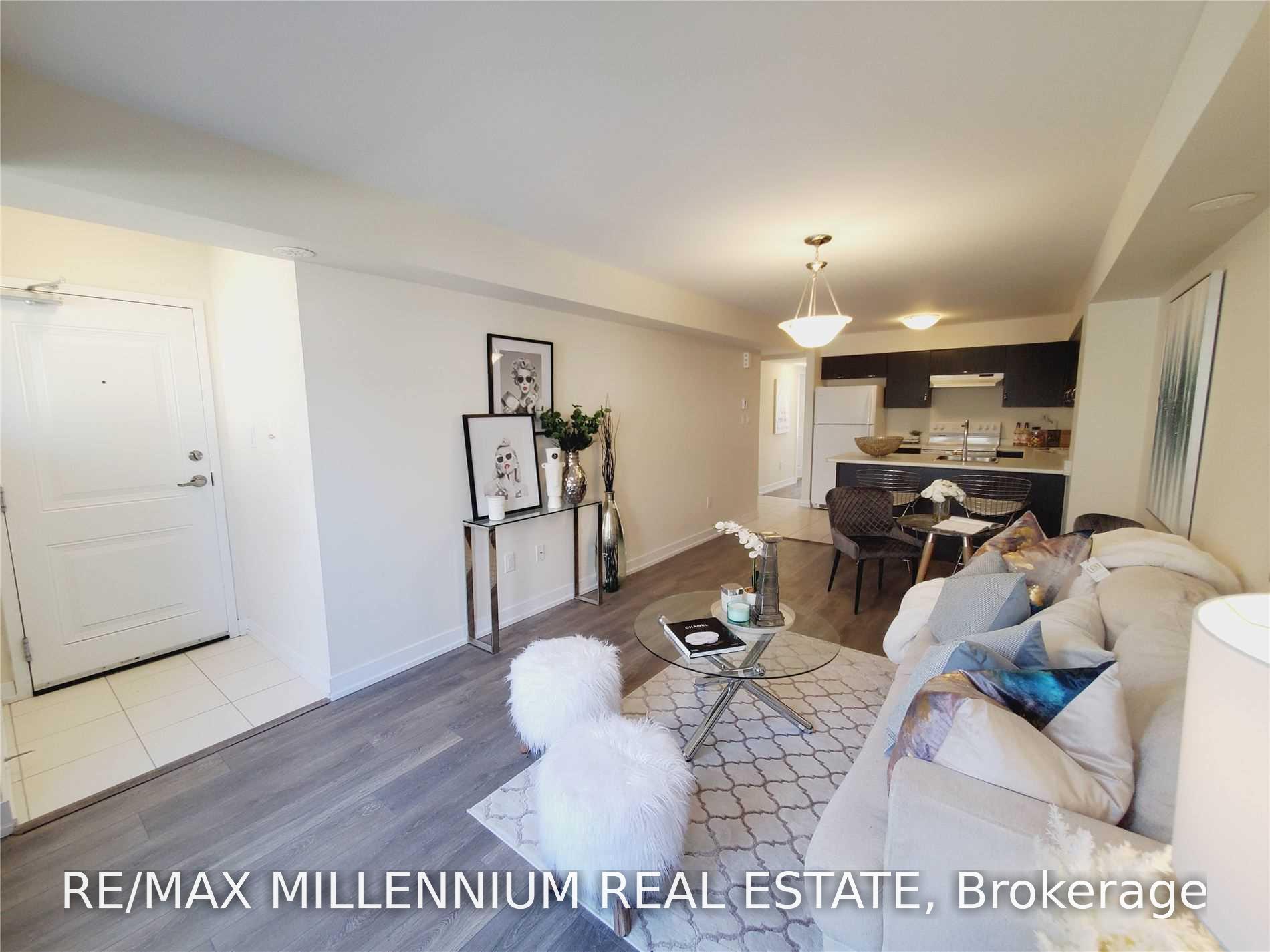 Photo 10 of Unit 279, 60 Parrotta Drive, North York, Humberlea-Pelmo Park — HOMEH