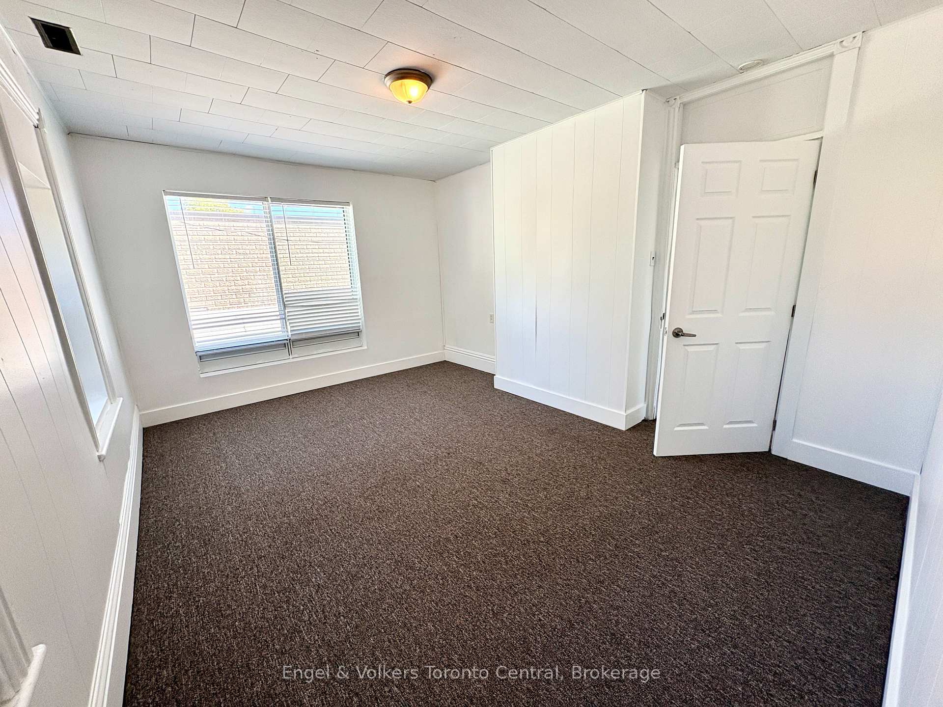 Photo 21 of 155 Hughson Street, Gravenhurst, Muskoka (S) — HOMEH