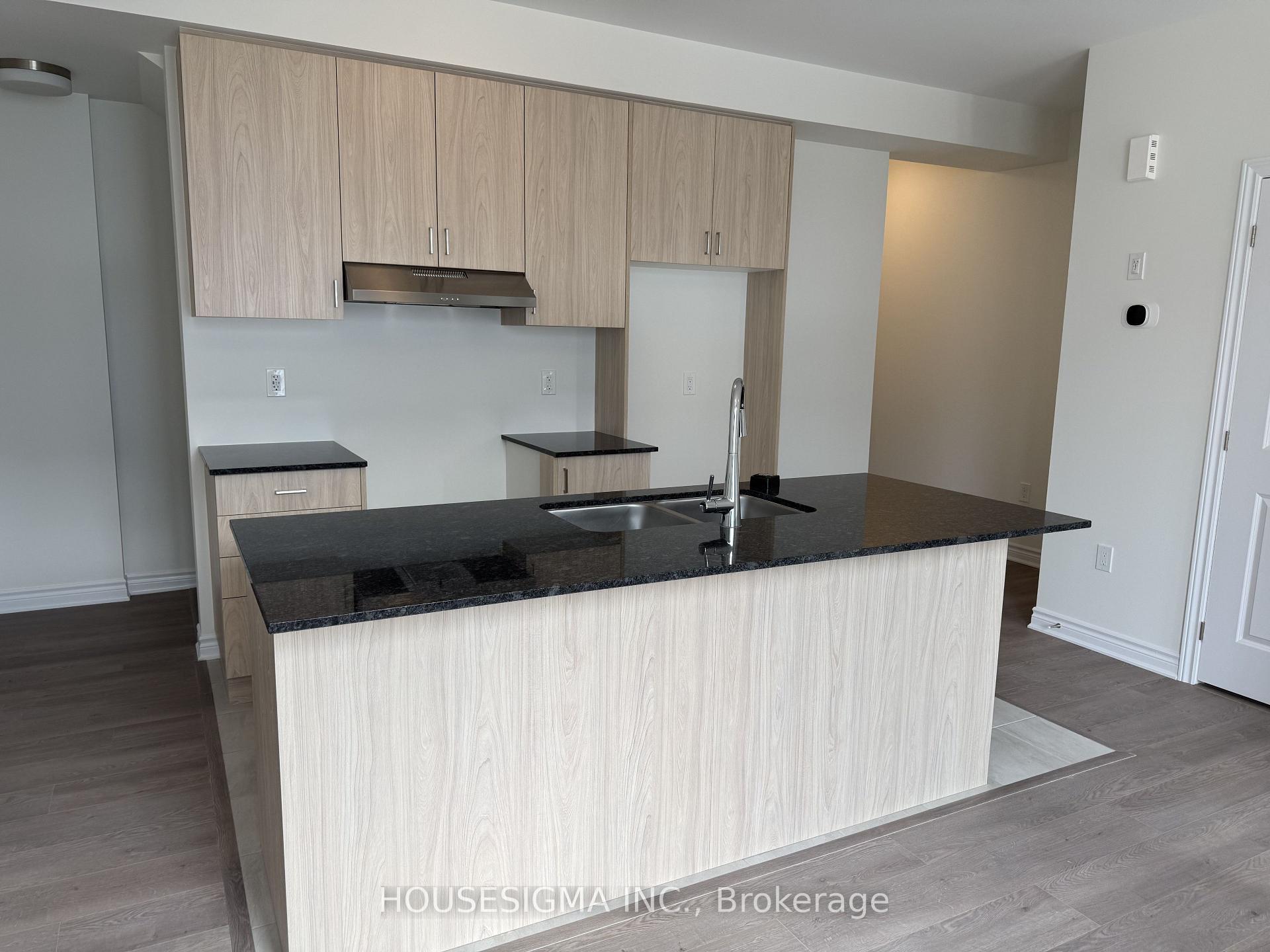 Photo 4 of 94 Fieldfare Road, Brampton, Northwest Brampton — HOMEH