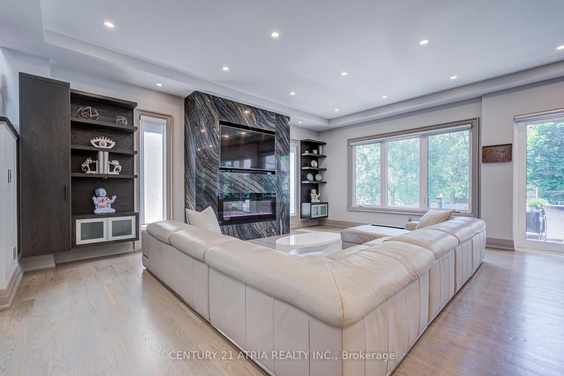 Photo 9 of 460 Hounslow Avenue, North York, Willowdale West — HOMEH