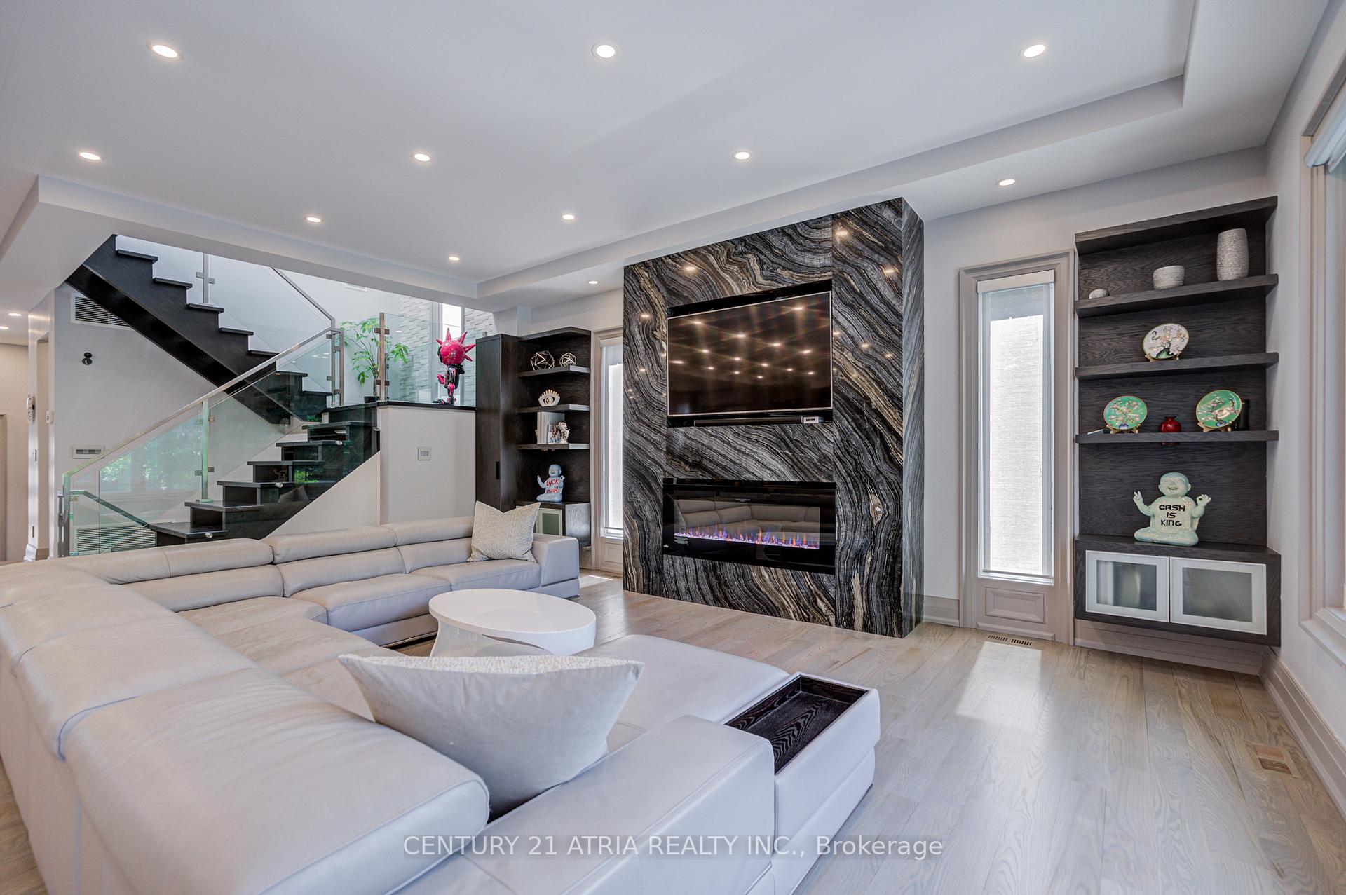 Photo 10 of 460 Hounslow Avenue, North York, Willowdale West — HOMEH