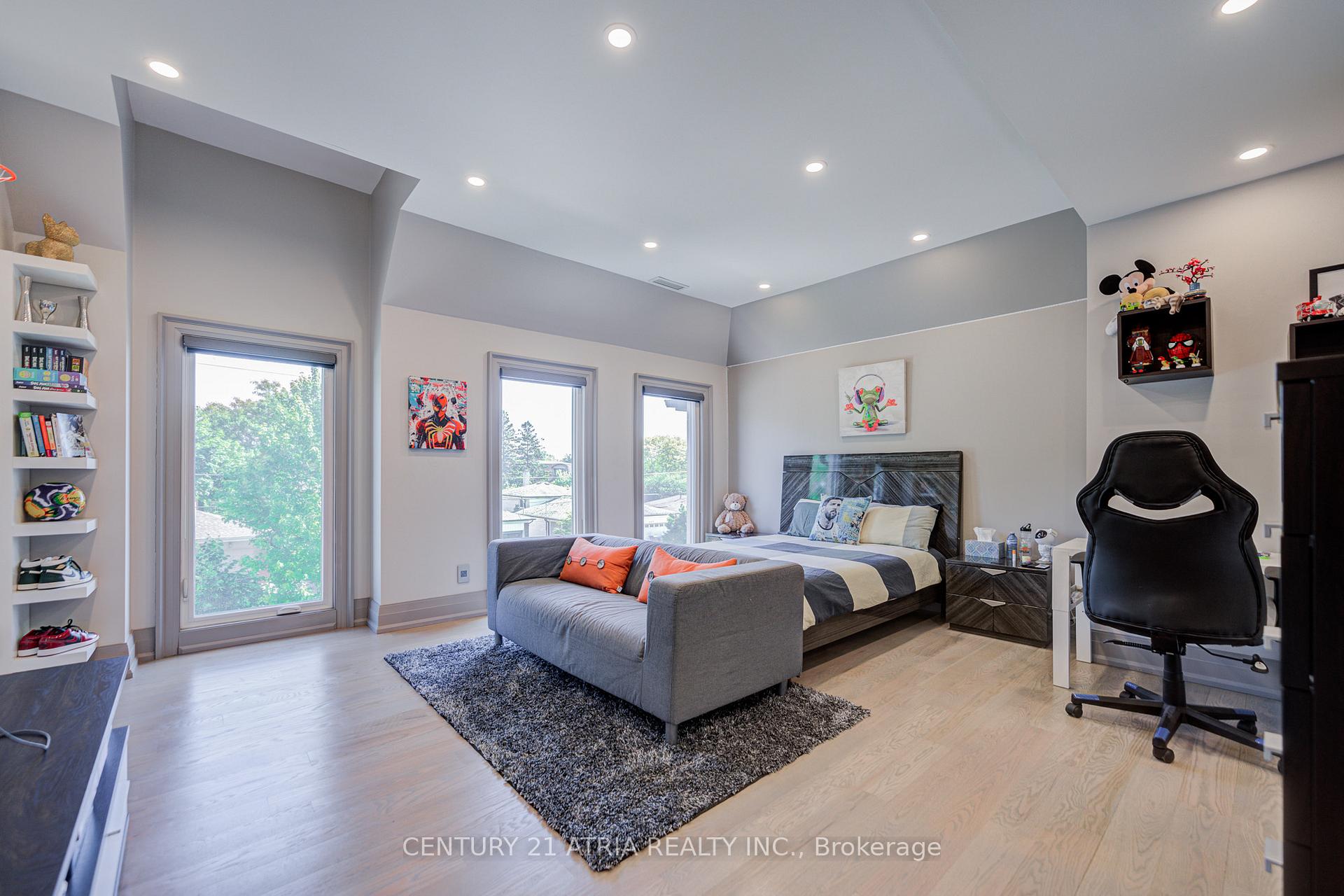 Photo 20 of 460 Hounslow Avenue, North York, Willowdale West — HOMEH