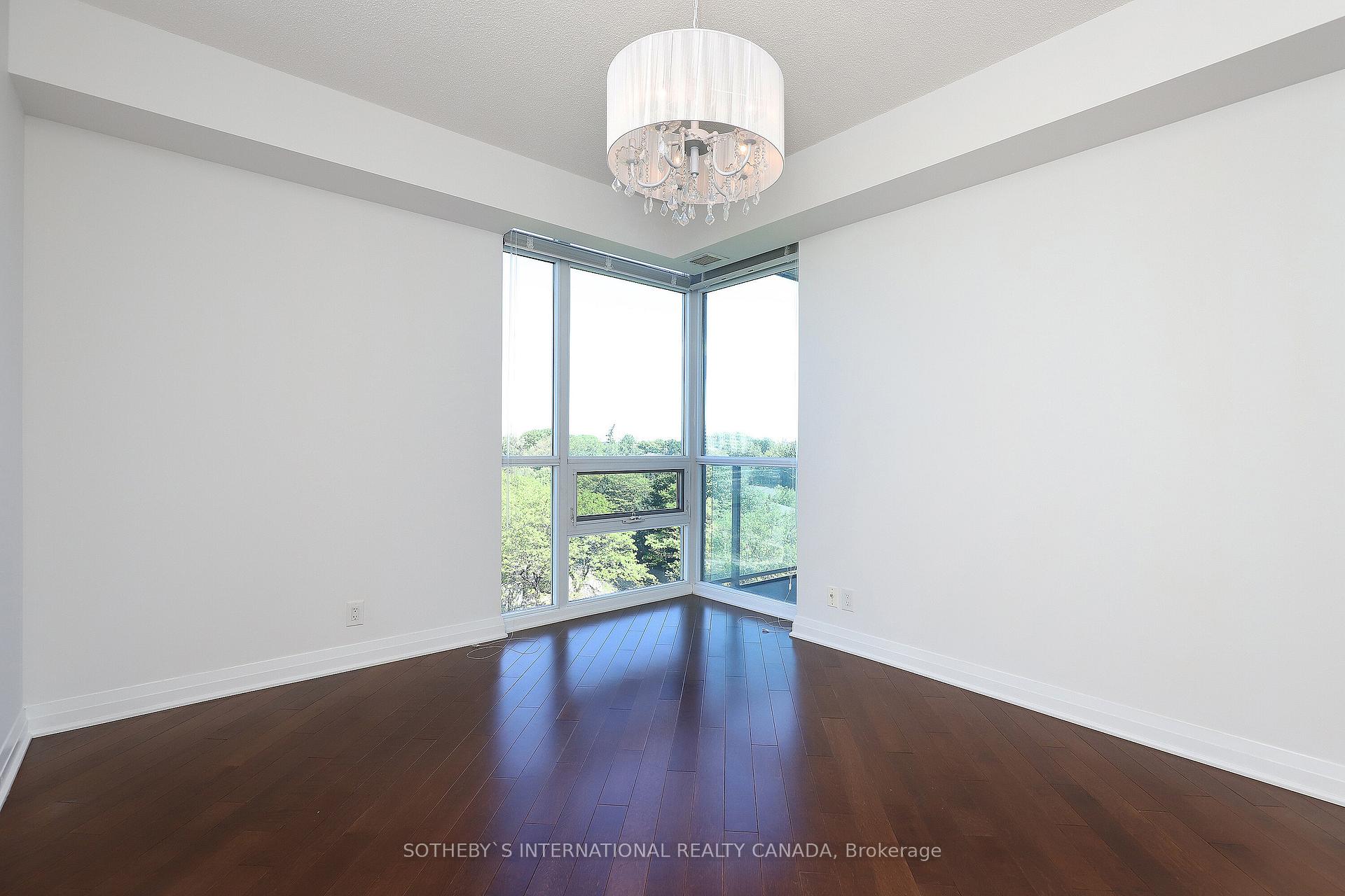 Photo 23 of Unit 705, 1055 Southdown Road, Mississauga, Clarkson — HOMEH