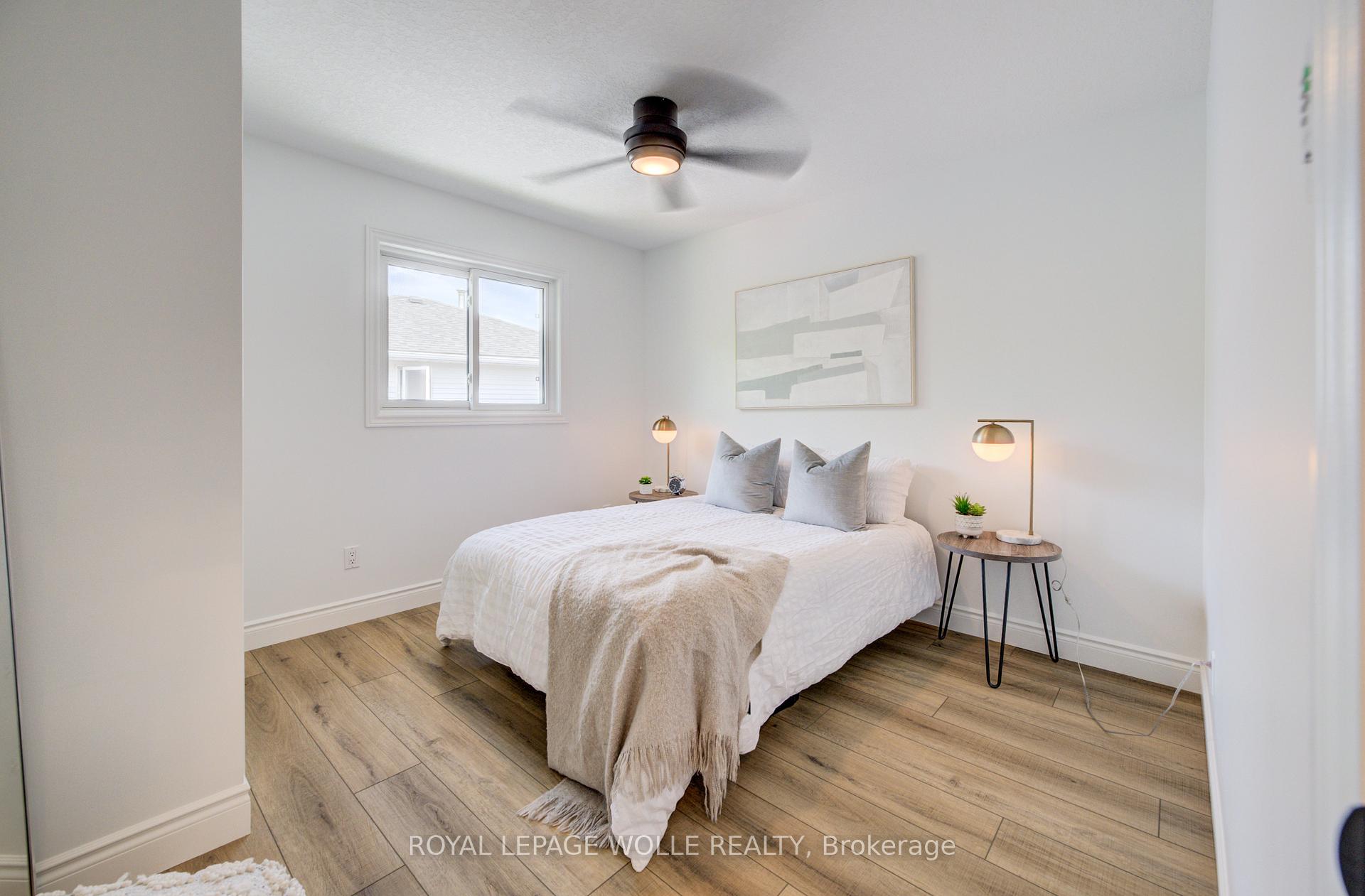 Photo 27 of 464 Northlake Drive, Waterloo, North Lakeshore — HOMEH
