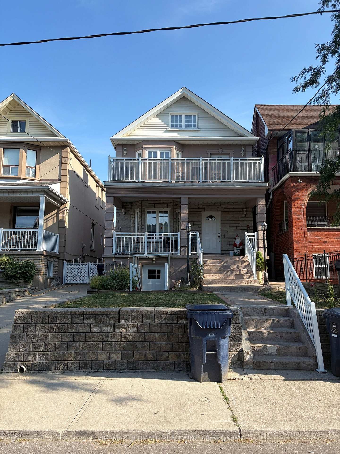 Photo 1 of Unit Bsmt, 34 Peterborough Avenue, Toronto, Corso Italia-Davenport — HOMEH