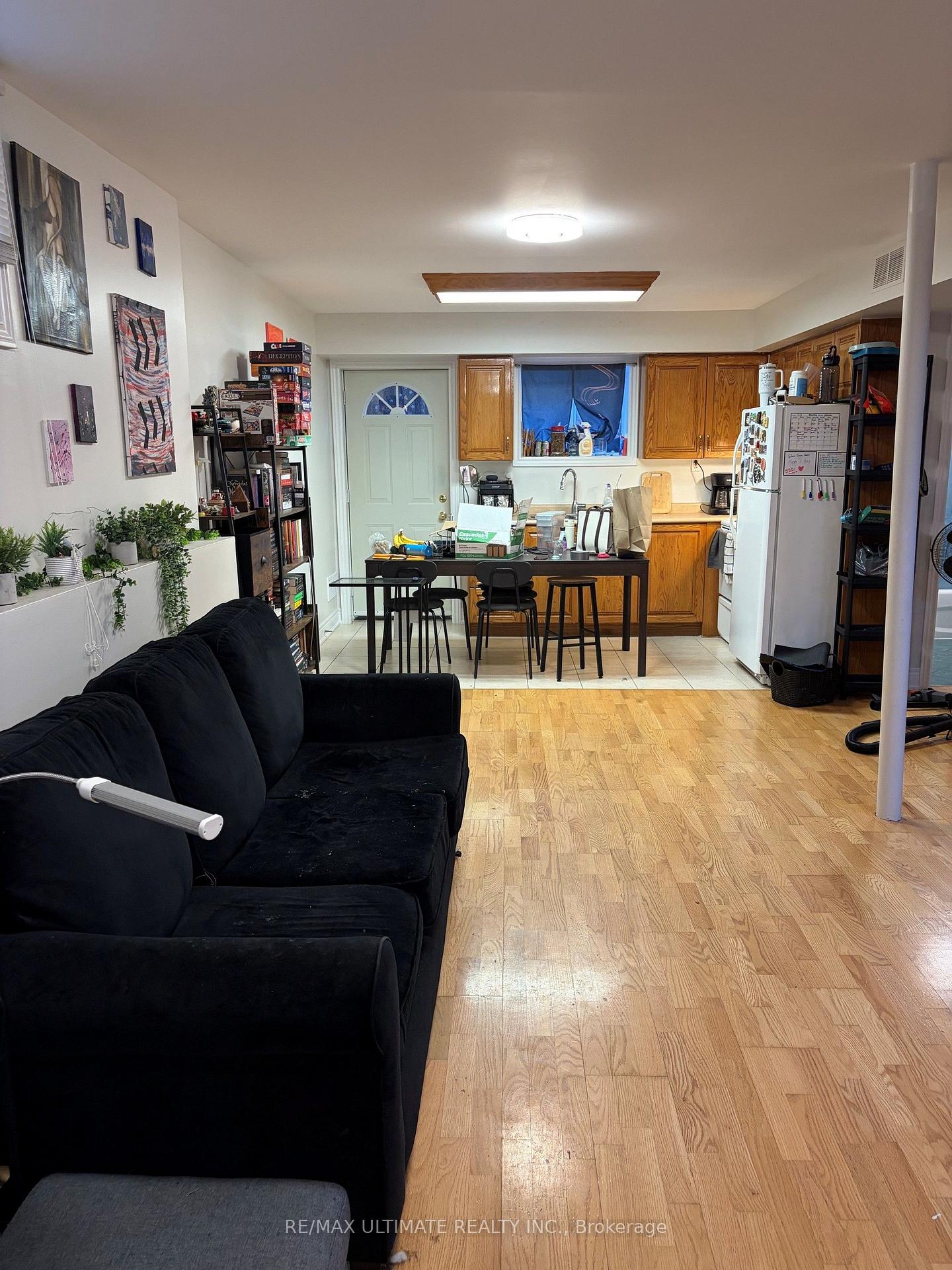 Photo 7 of Unit Bsmt, 34 Peterborough Avenue, Toronto, Corso Italia-Davenport — HOMEH