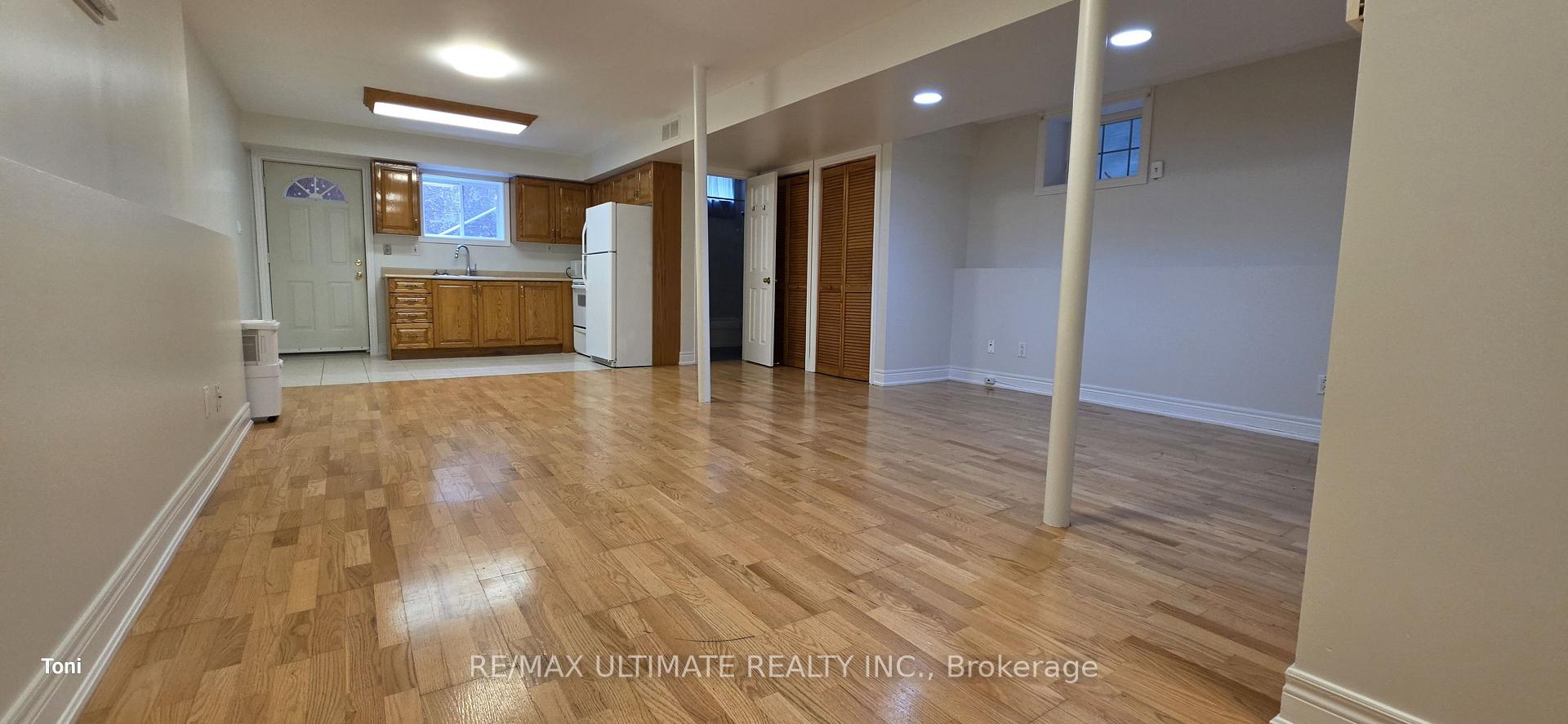 Photo 10 of Unit Bsmt, 34 Peterborough Avenue, Toronto, Corso Italia-Davenport — HOMEH