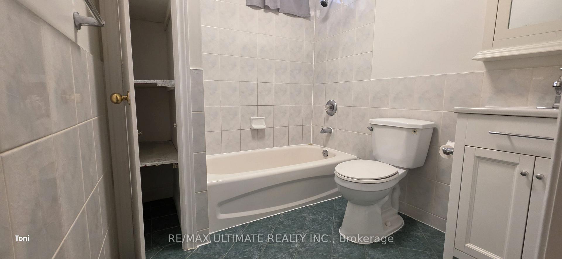 Photo 24 of Unit Bsmt, 34 Peterborough Avenue, Toronto, Corso Italia-Davenport — HOMEH