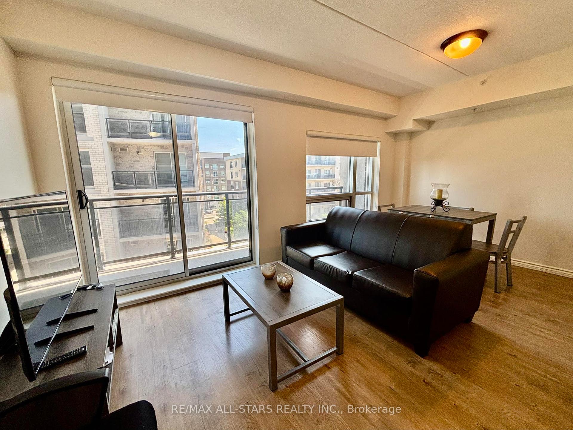 Photo of Unit 307, 275 Larch Street