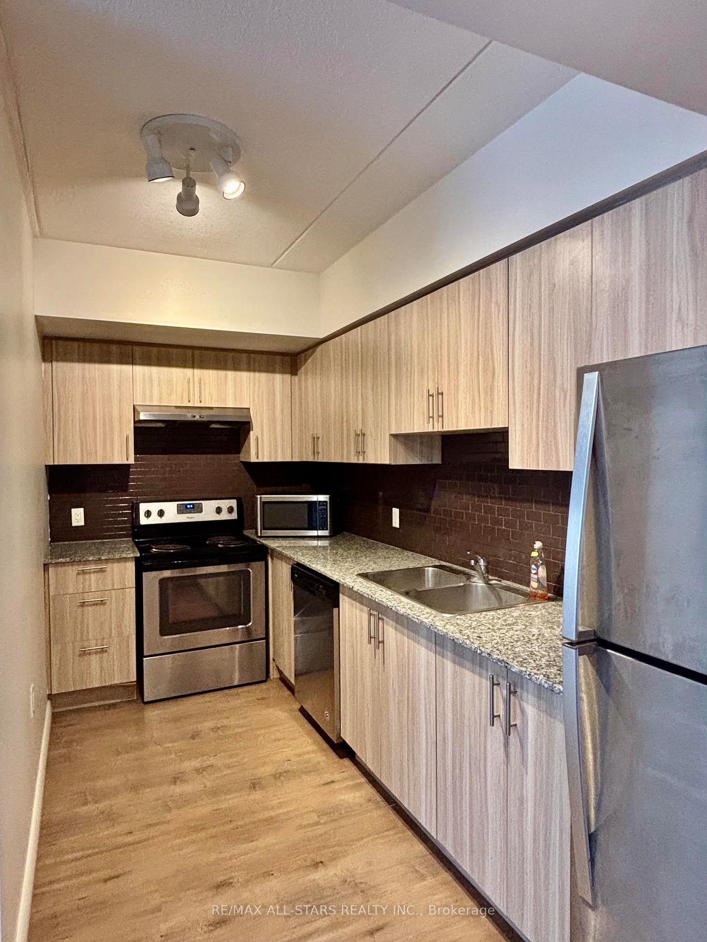 Photo 6 of Unit 307, 275 Larch Street, Waterloo, Beechwood/University — HOMEH