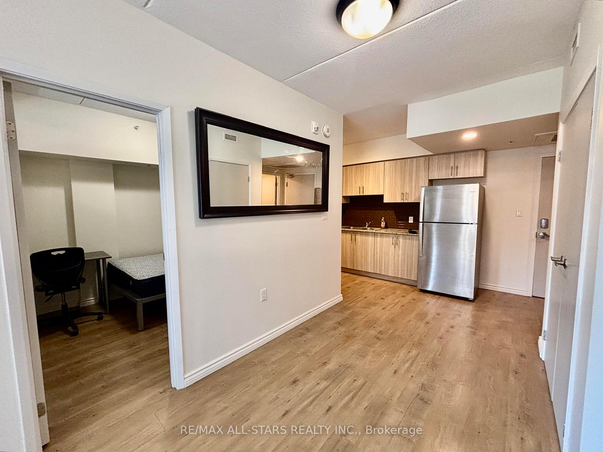 Photo 7 of Unit 307, 275 Larch Street, Waterloo, Beechwood/University — HOMEH