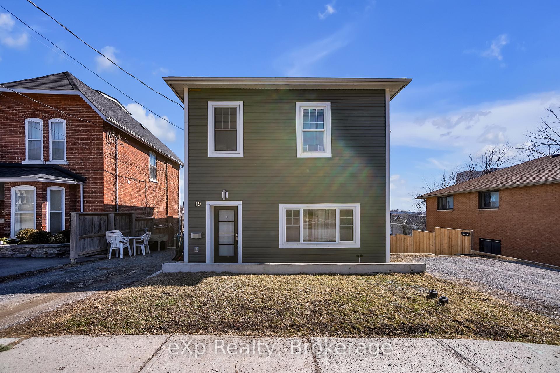 Photo 1 of 19 Isabel Street, Belleville, Belleville Ward — HOMEH