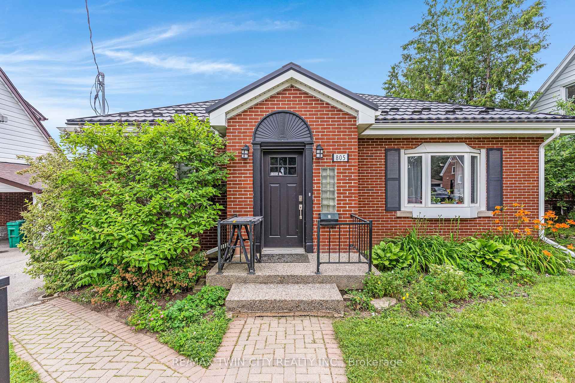 Photo 1 of 805 Rockway Drive, Kitchener, Eastwood — HOMEH