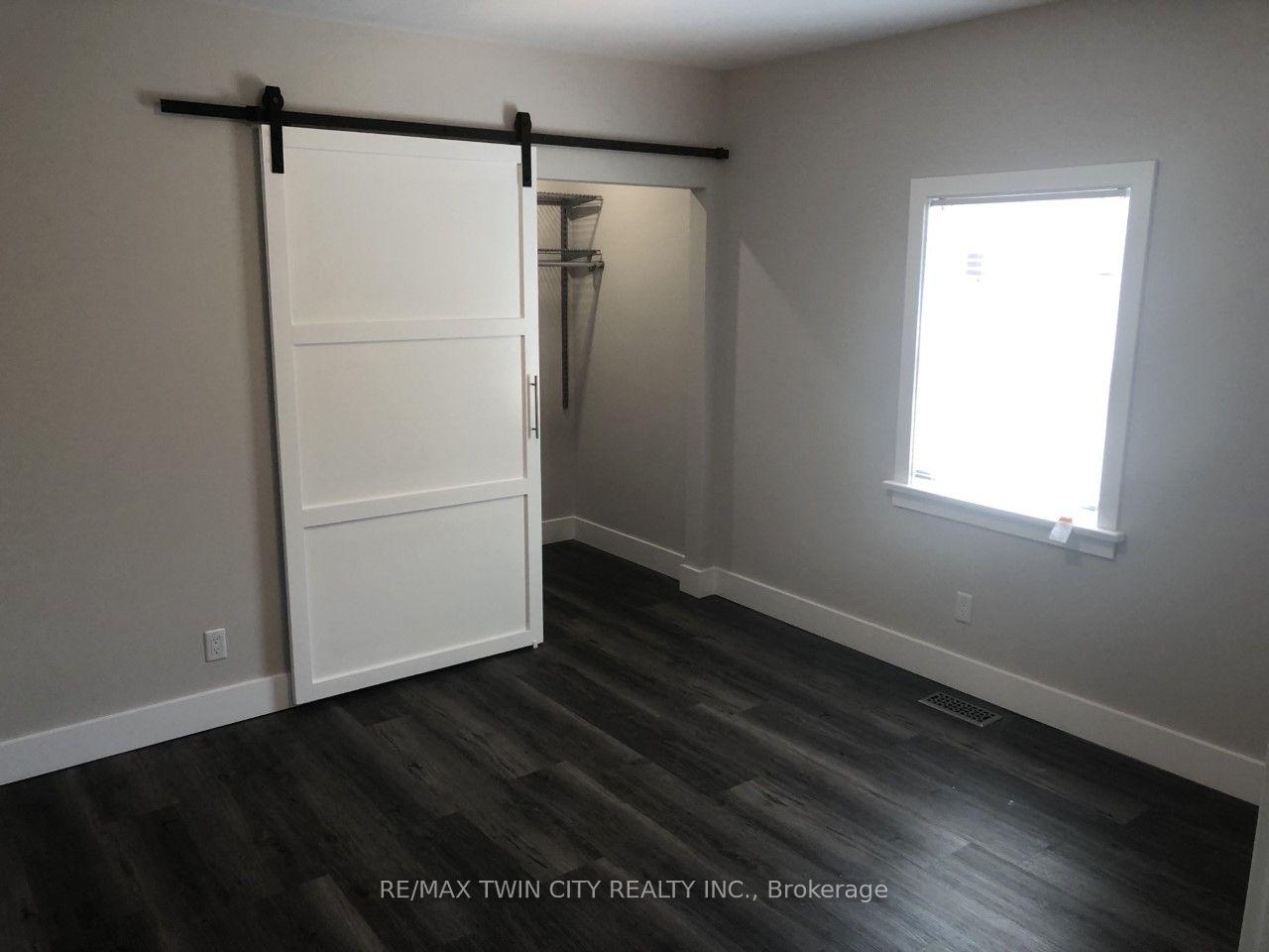 Photo 7 of 805 Rockway Drive, Kitchener, Eastwood — HOMEH