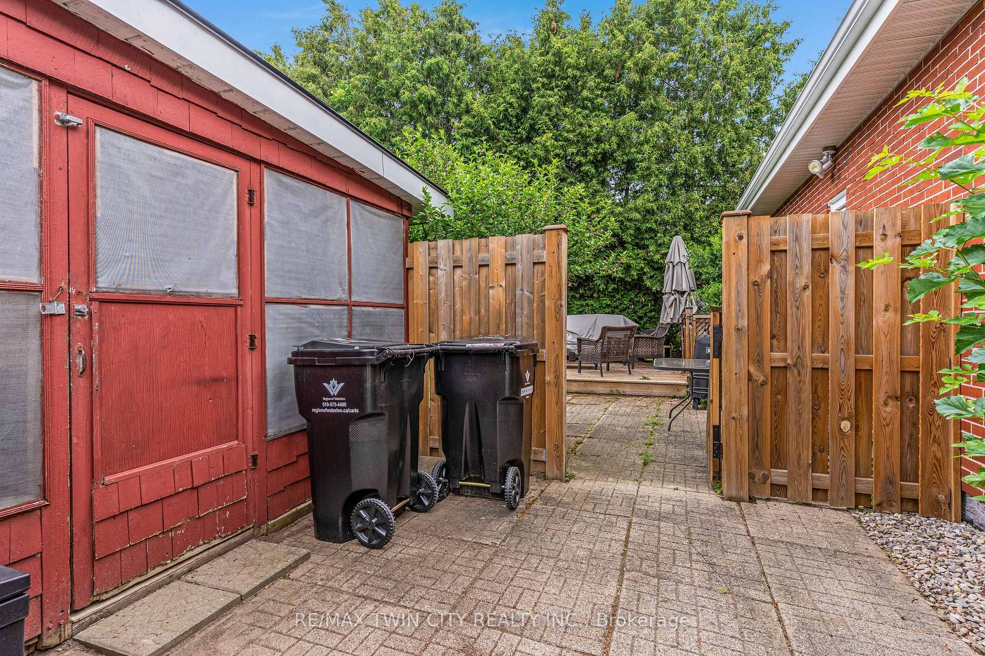 Photo 17 of 805 Rockway Drive, Kitchener, Eastwood — HOMEH