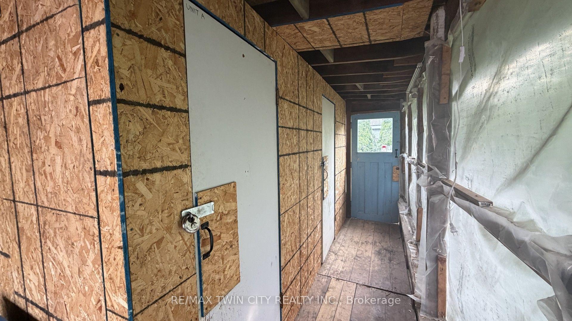 Photo 18 of 805 Rockway Drive, Kitchener, Eastwood — HOMEH