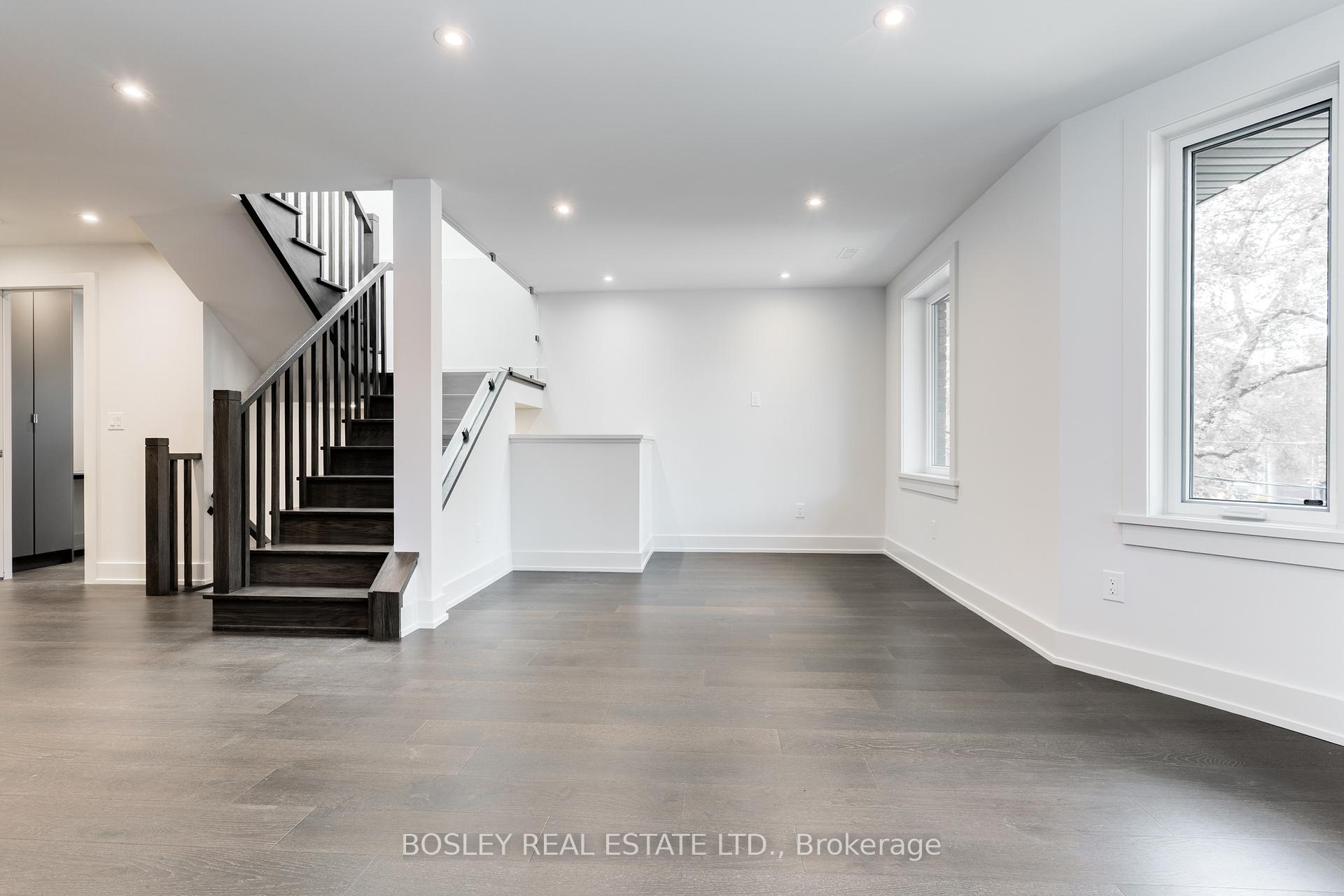 Photo 10 of Unit Upper, 325 Brunswick Avenue, Toronto, The Annex — HOMEH