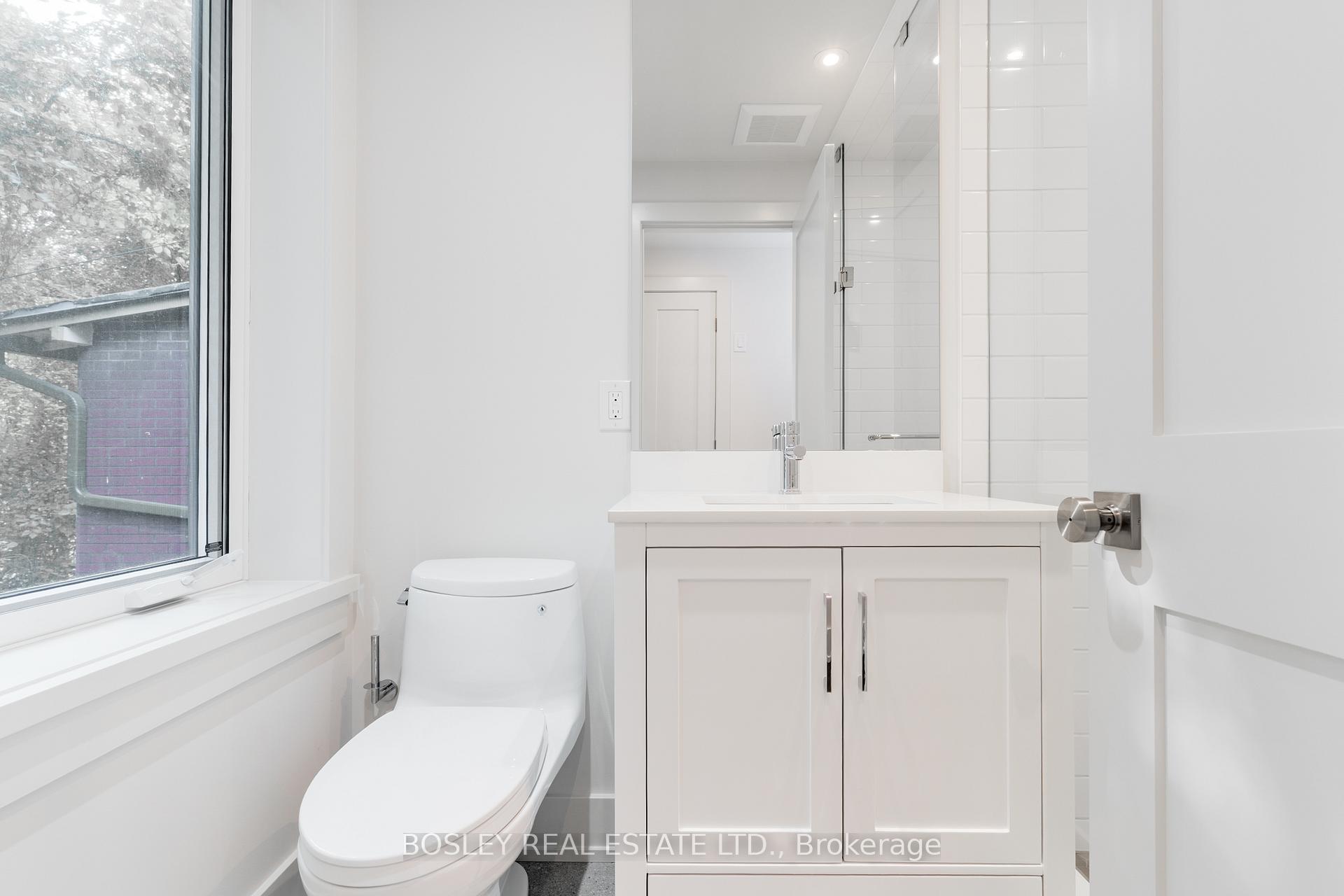 Photo 19 of Unit Upper, 325 Brunswick Avenue, Toronto, The Annex — HOMEH
