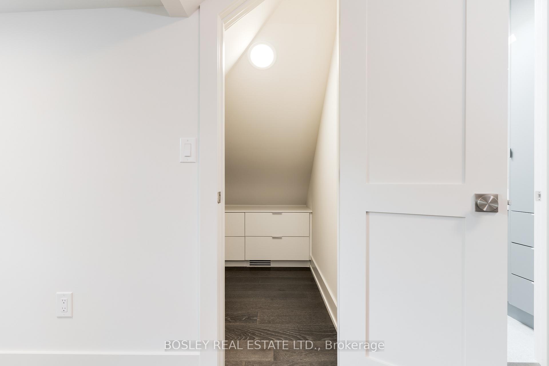 Photo 31 of Unit Upper, 325 Brunswick Avenue, Toronto, The Annex — HOMEH