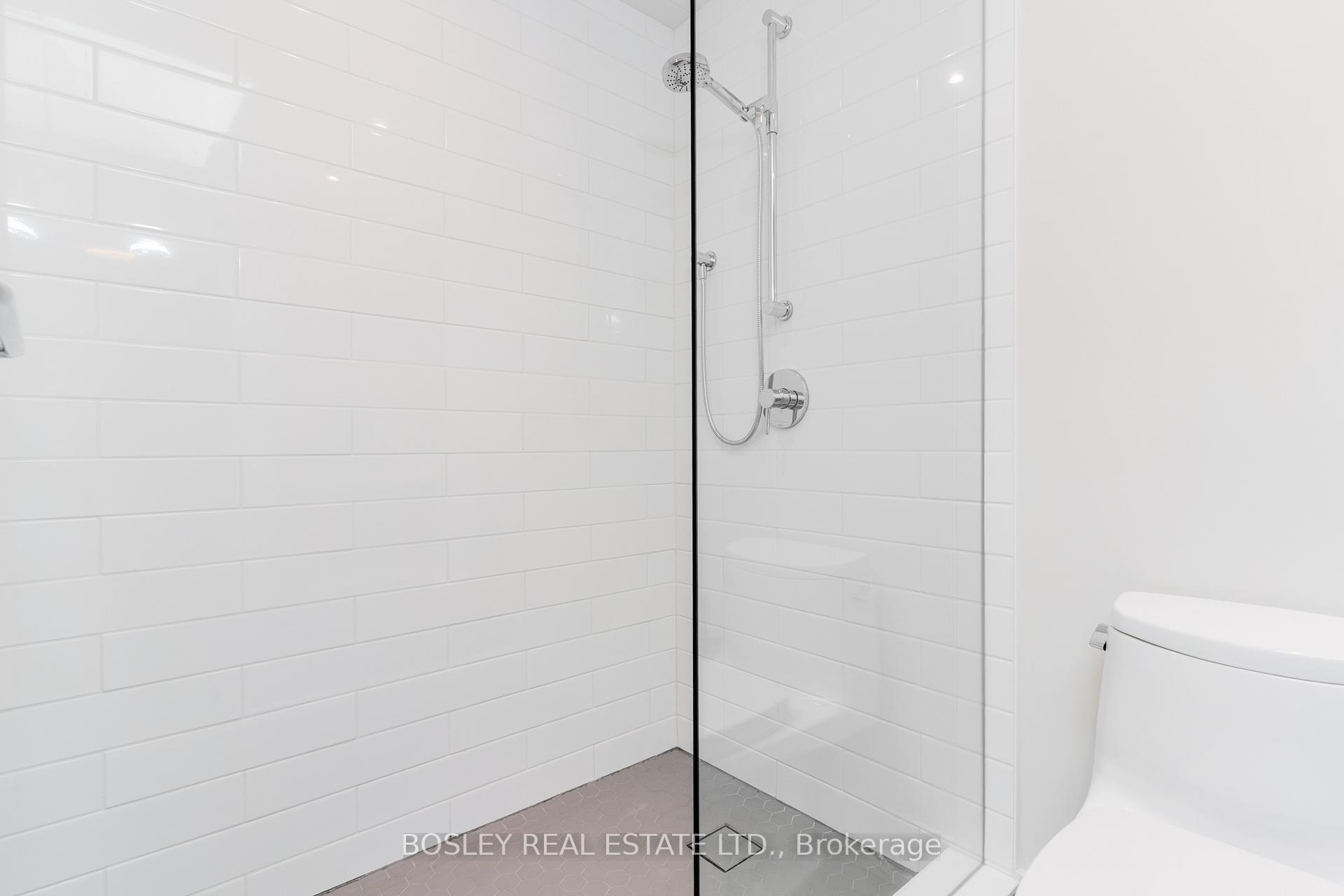 Photo 34 of Unit Upper, 325 Brunswick Avenue, Toronto, The Annex — HOMEH