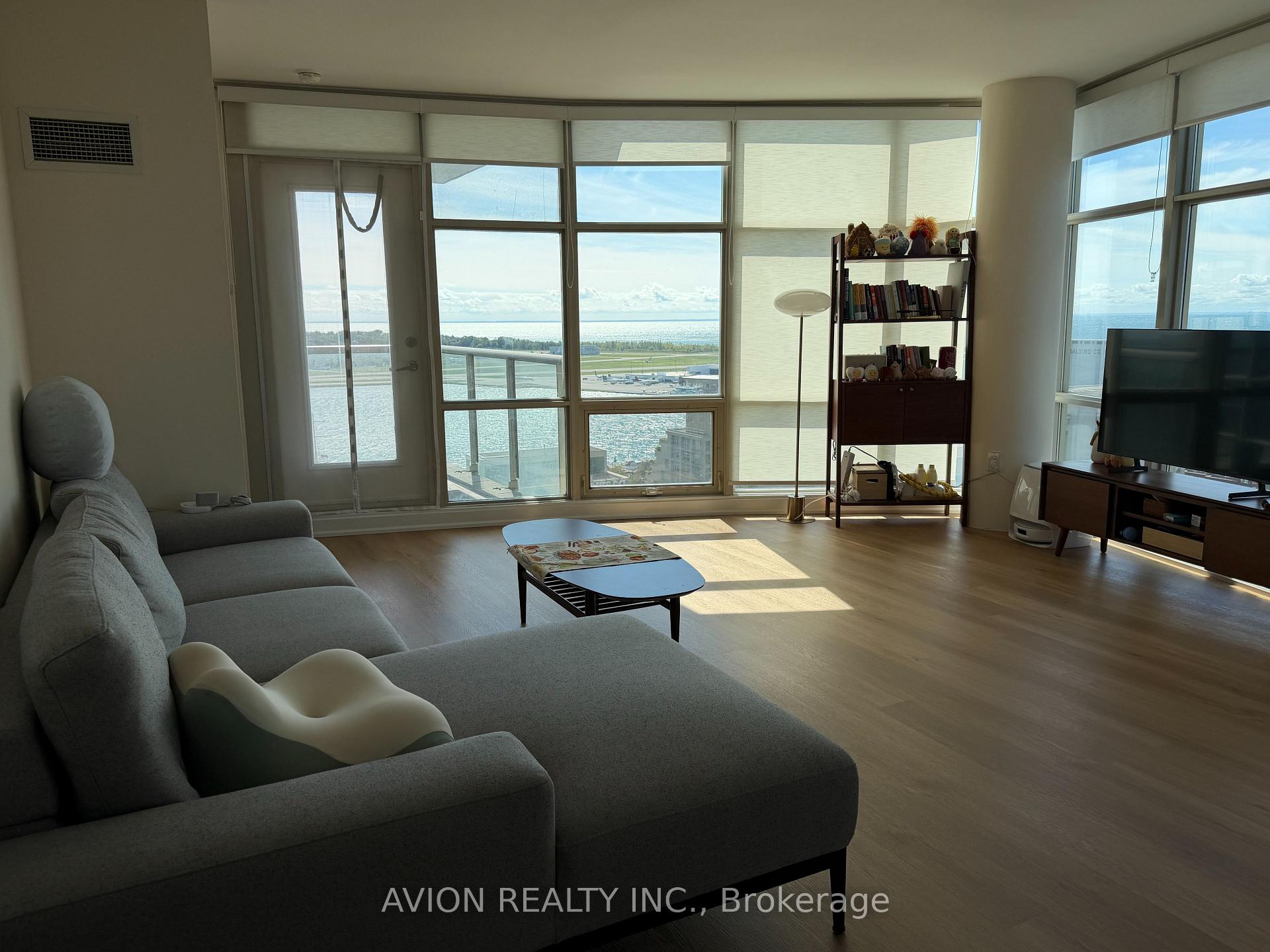 Photo 1 of Unit 2212, 35 Mariner Terrace, Toronto, Waterfront Communities — HOMEH