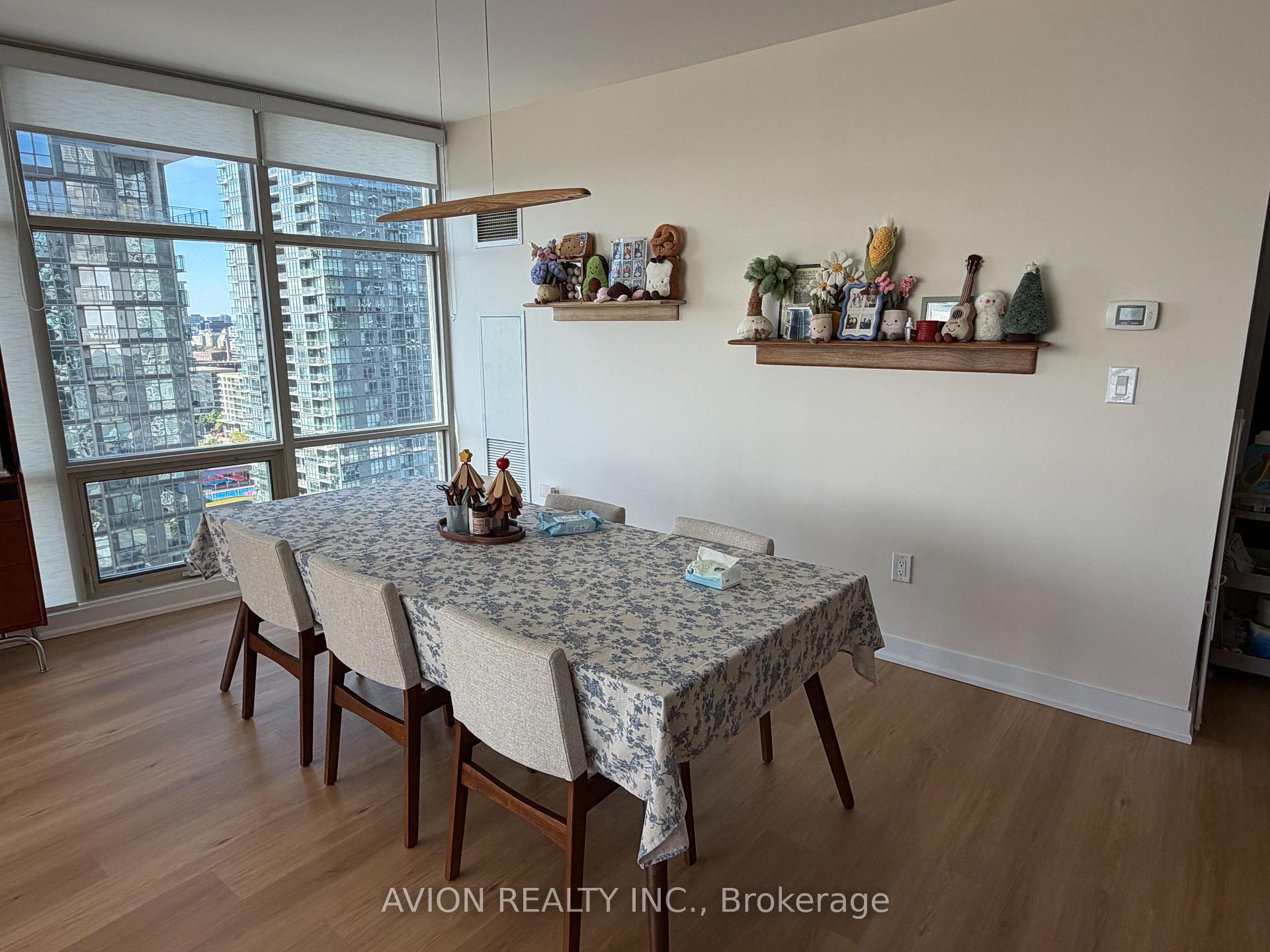 Photo 9 of Unit 2212, 35 Mariner Terrace, Toronto, Waterfront Communities — HOMEH