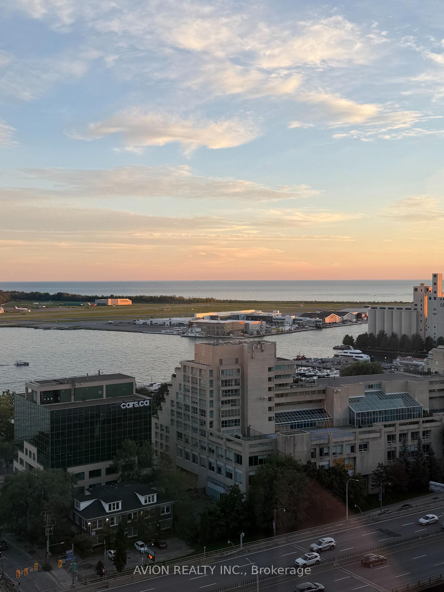 Photo 26 of Unit 2212, 35 Mariner Terrace, Toronto, Waterfront Communities — HOMEH