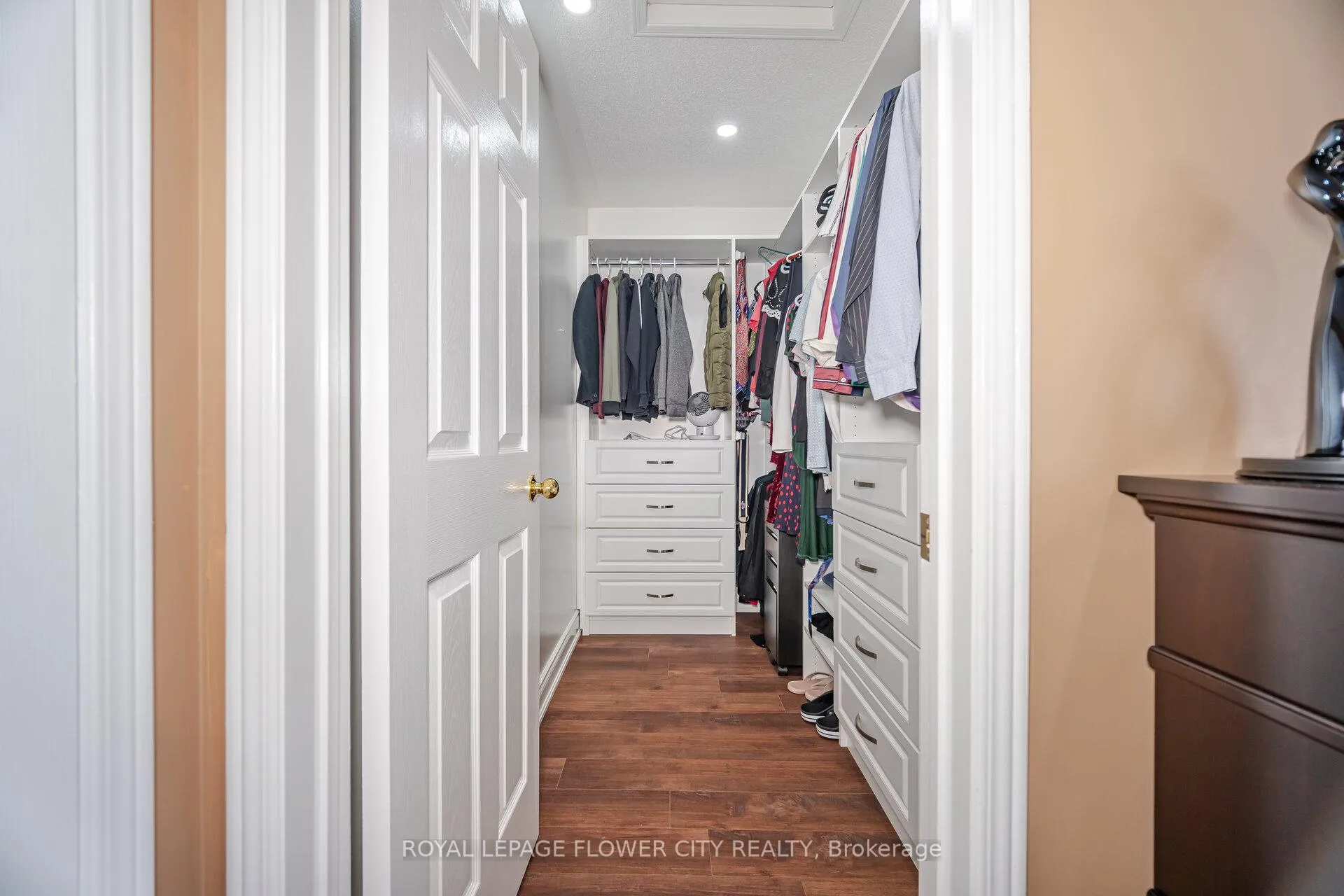 Photo 20 of 36 Ranchero Drive, Brampton, Fletcher's Meadow — HOMEH