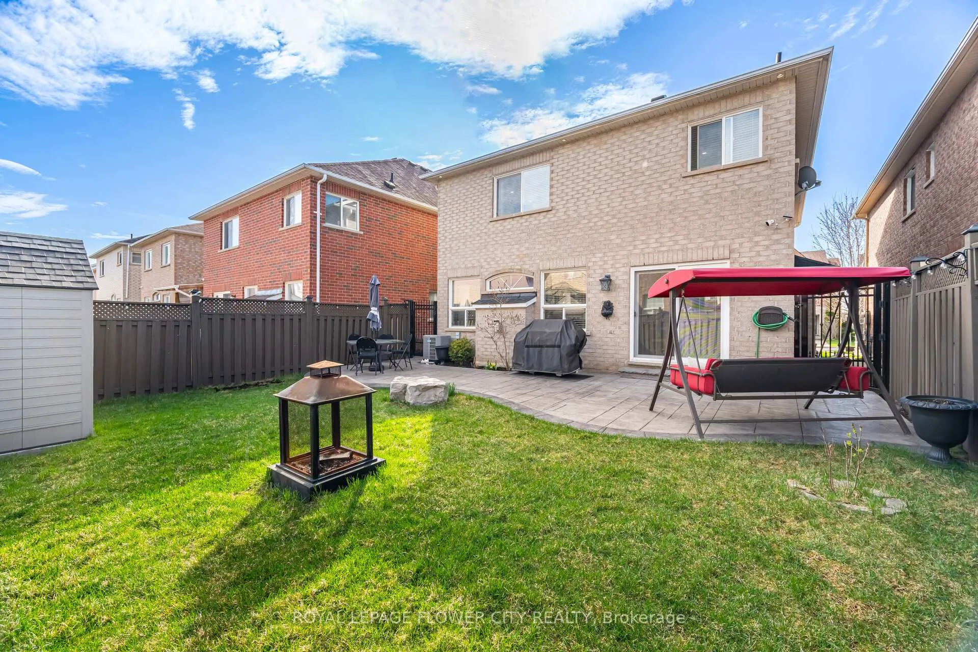Photo 25 of 36 Ranchero Drive, Brampton, Fletcher's Meadow — HOMEH