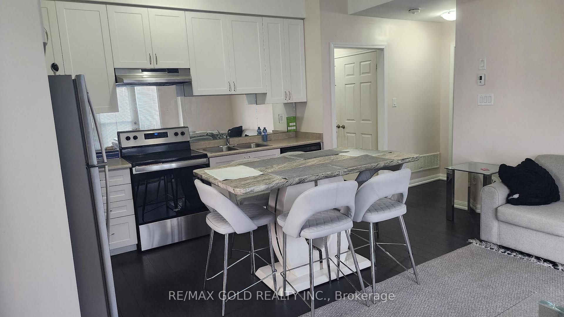 Photo 3 of Unit 53, 250 Sunny Meadow Boulevard, Brampton, Sandringham-Wellington — HOMEH