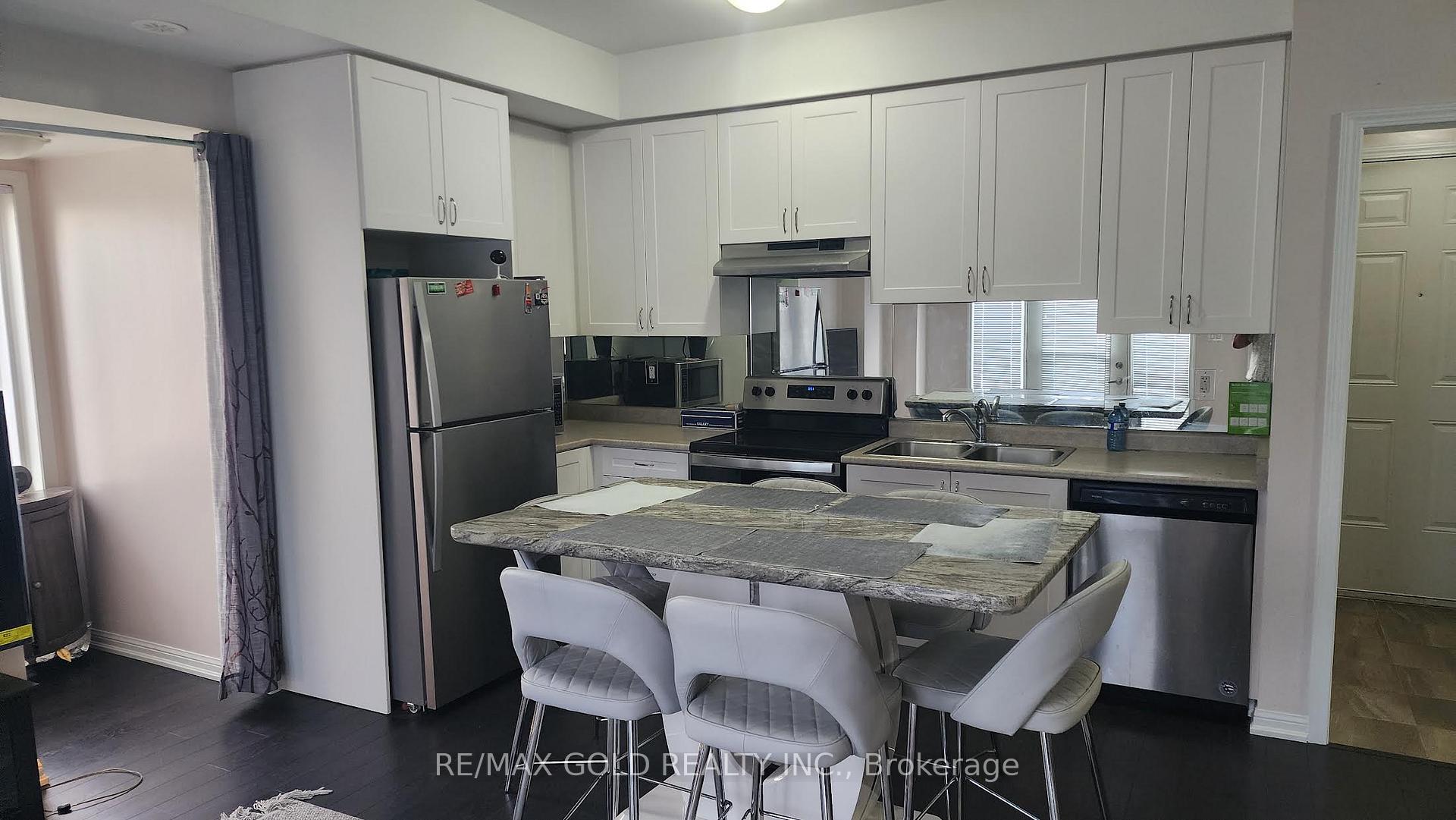 Photo 5 of Unit 53, 250 Sunny Meadow Boulevard, Brampton, Sandringham-Wellington — HOMEH
