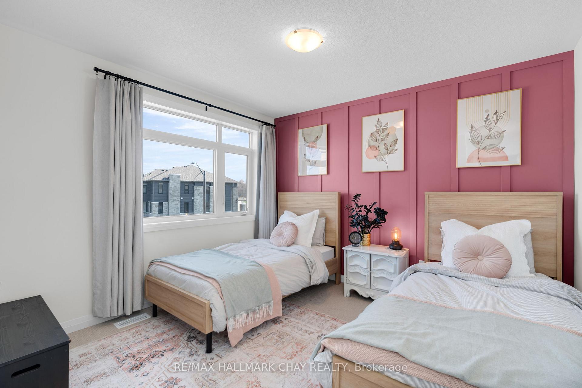 Photo 24 of 204 Rosanne Circle, Wasaga Beach — HOMEH