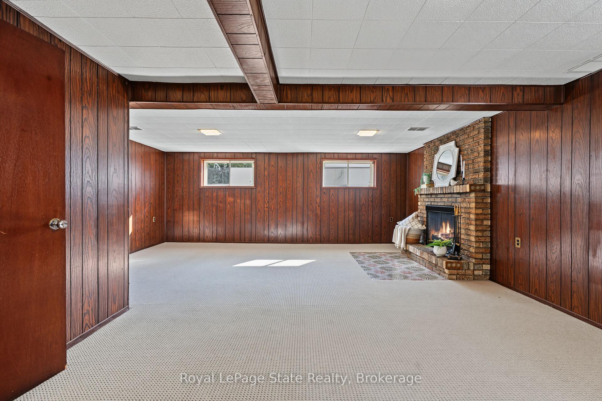 Photo 23 of 589 Mohawk Road W, Hamilton, Gilbert — HOMEH